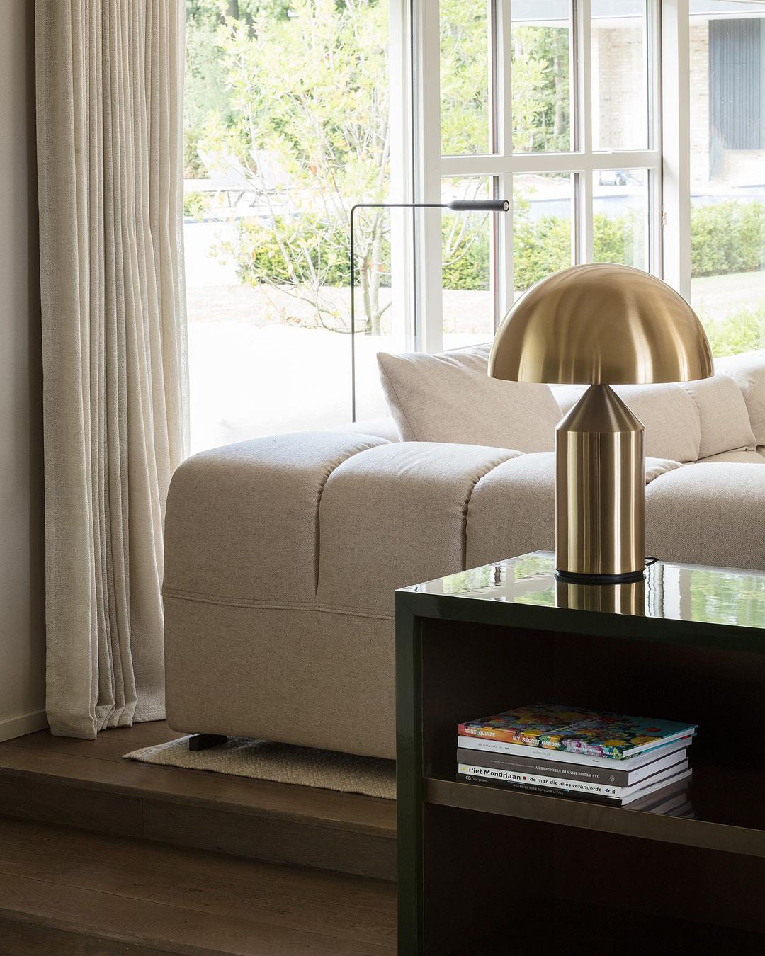 atollo-metal-table-lamp-anzaz--42
