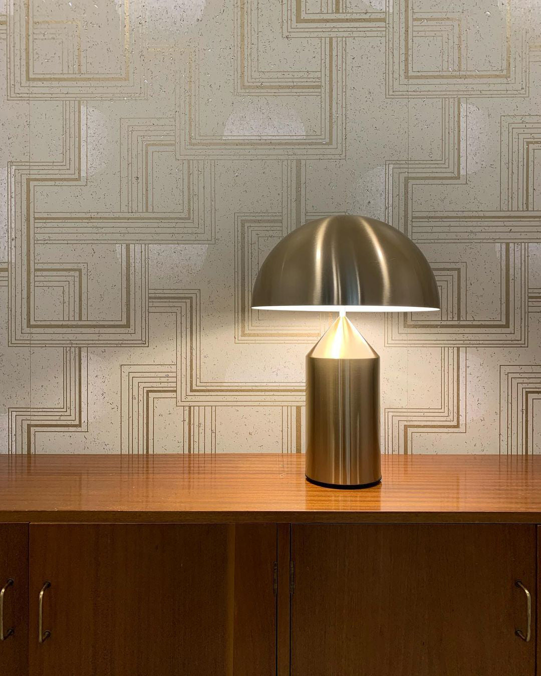 atollo-metal-table-lamp-anzaz--44