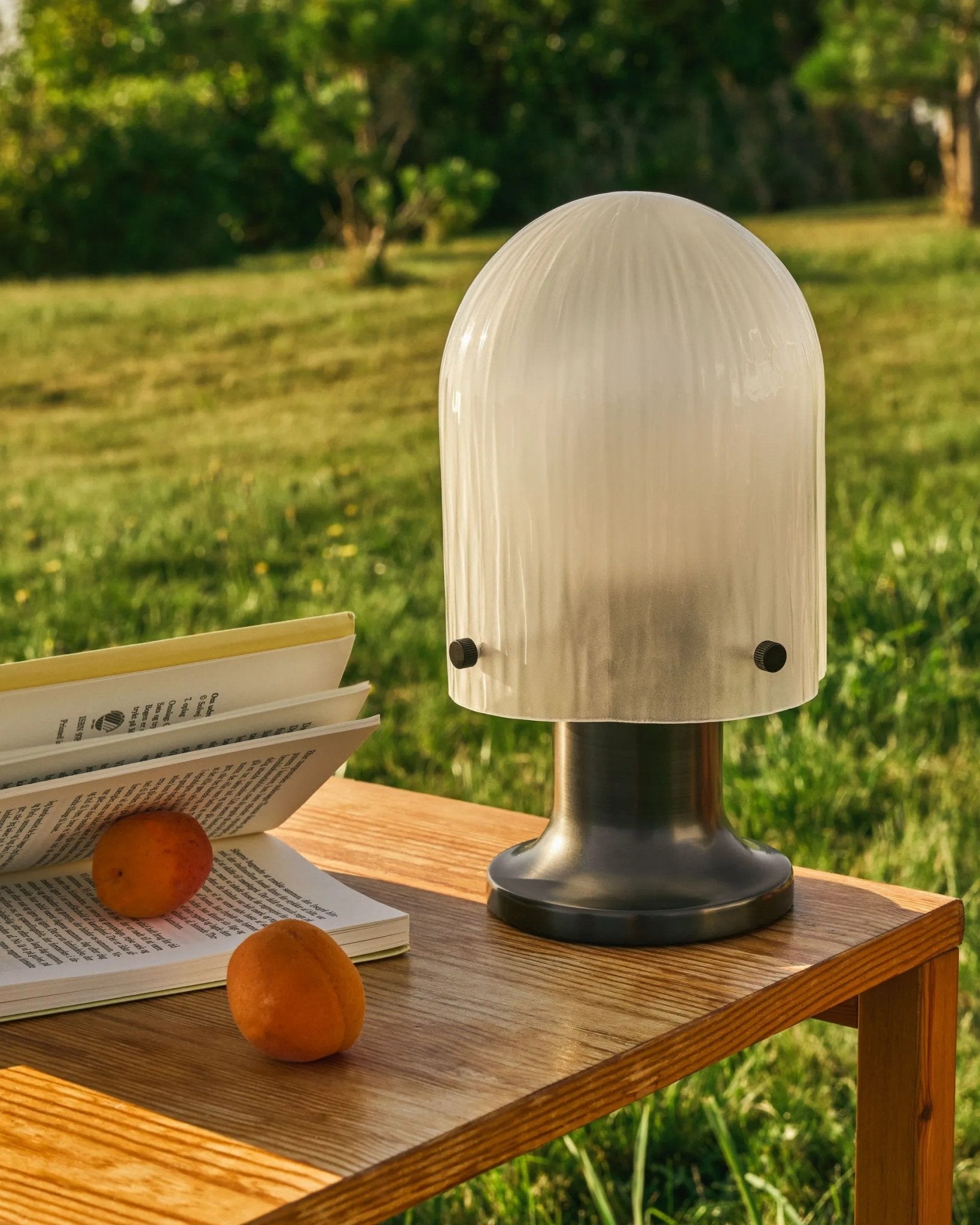 aura-fluted-table-lamp-anzaz--27
