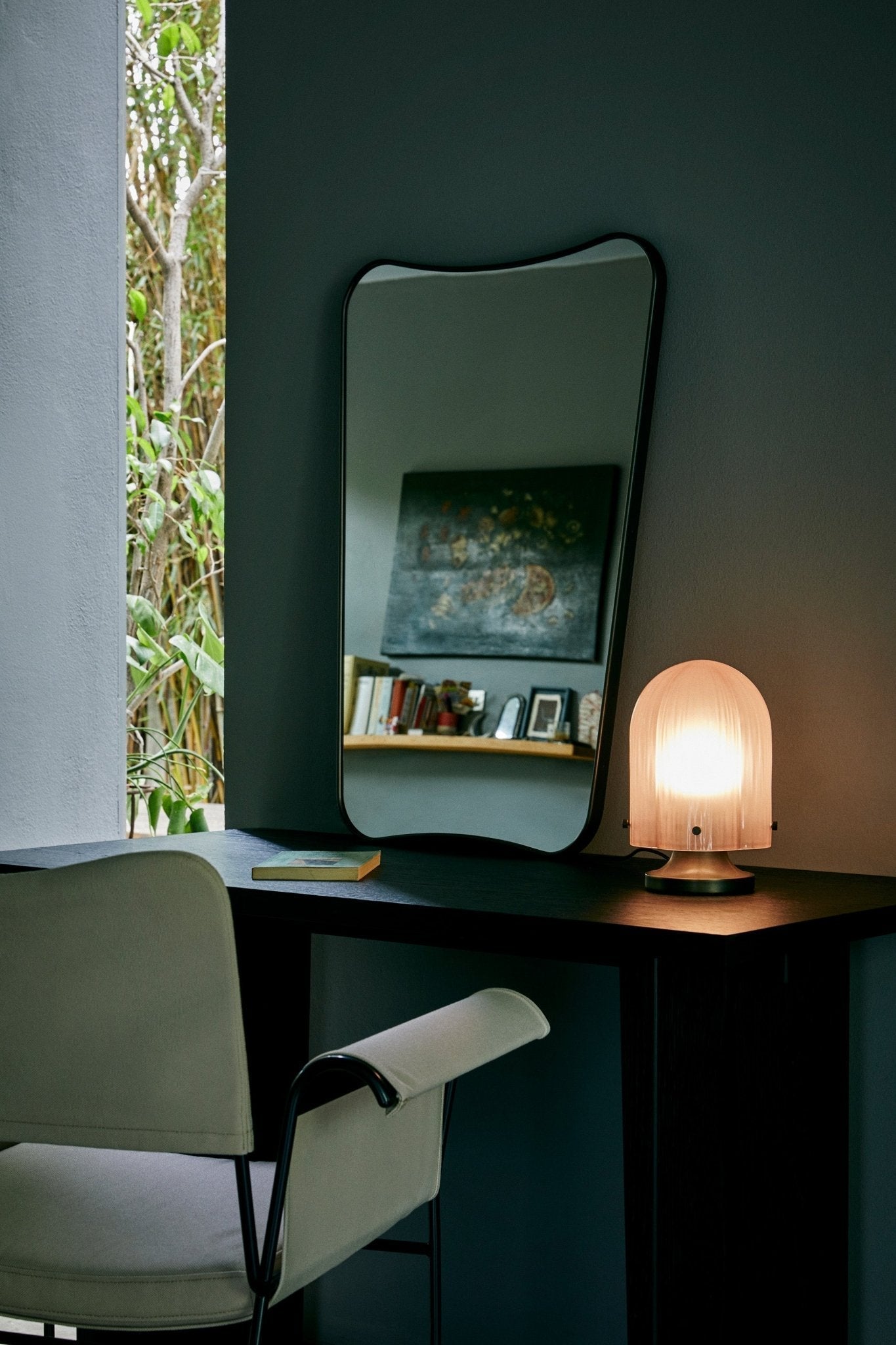 aura-fluted-table-lamp-anzaz--13