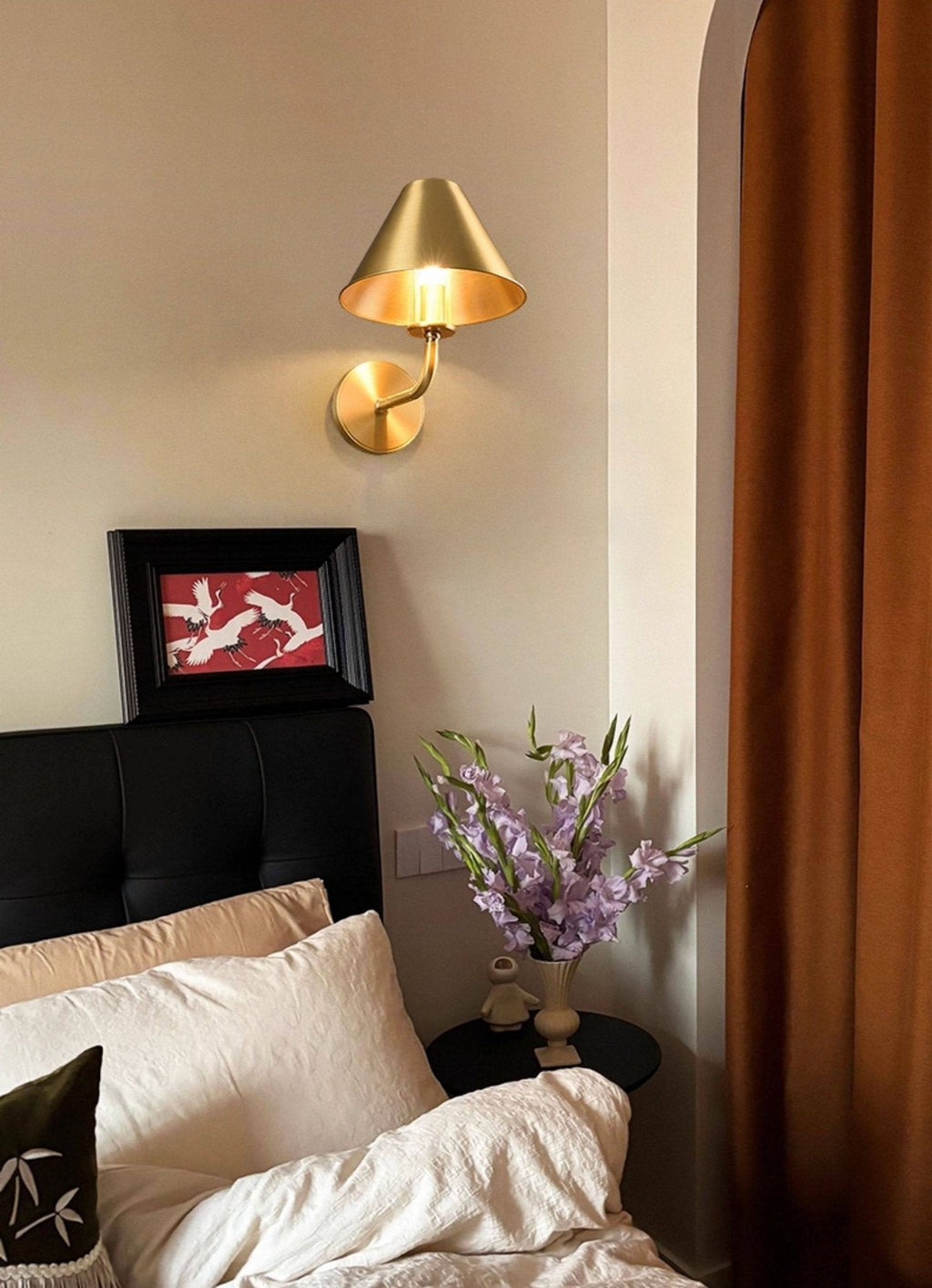 aurelia-brass-wall-sconce-anzaz--4