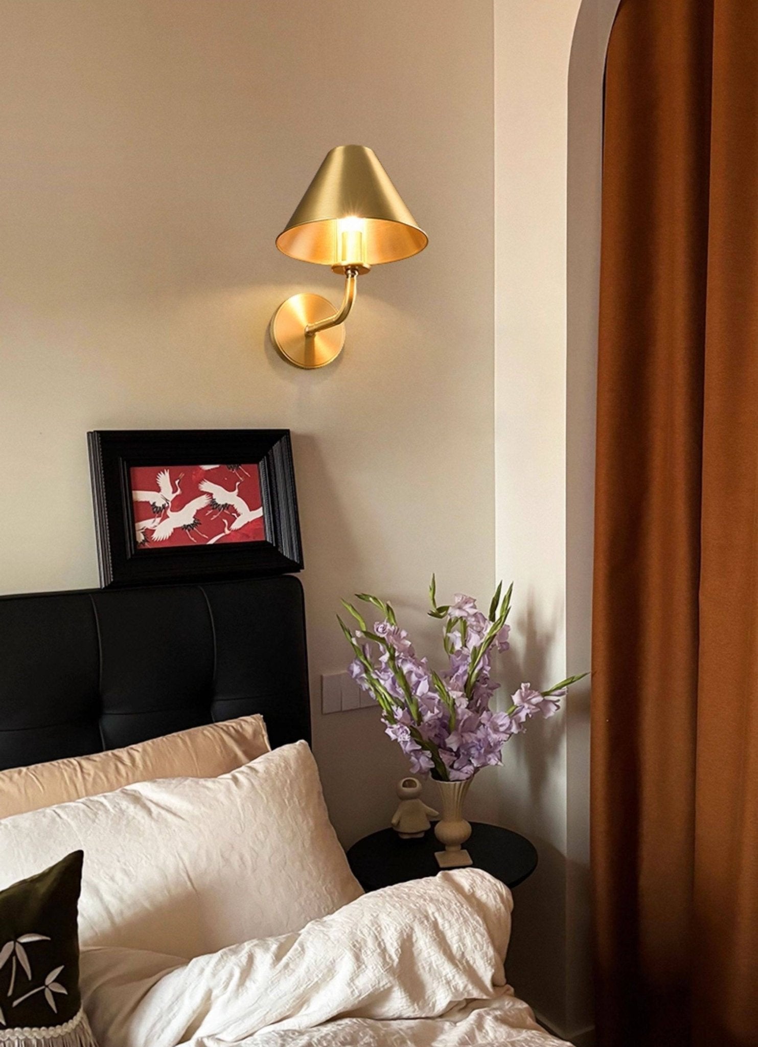 aurelia-brass-wall-sconce-anzaz--4