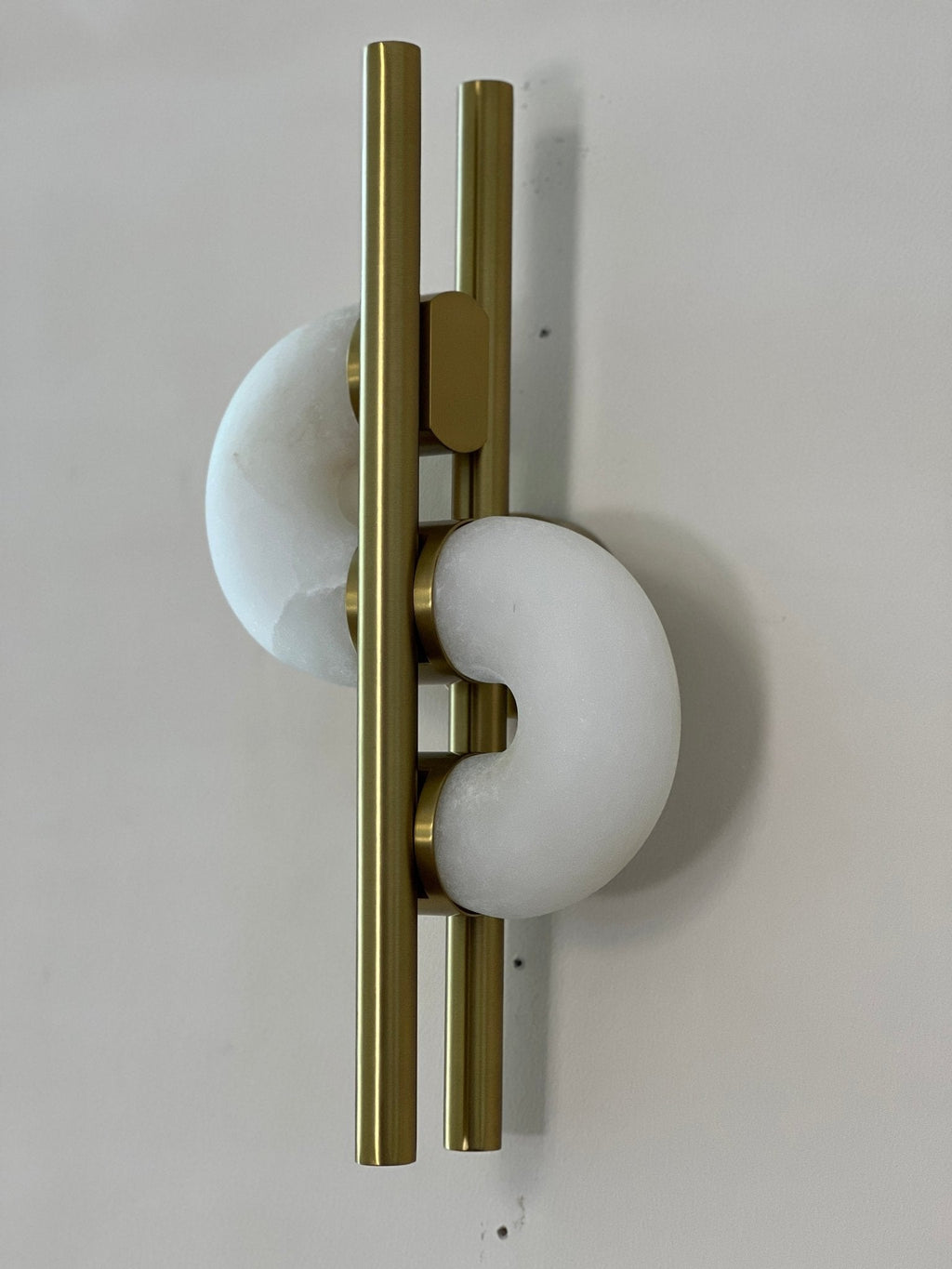 aurelia-dual-disc-sconce-anzaz--11