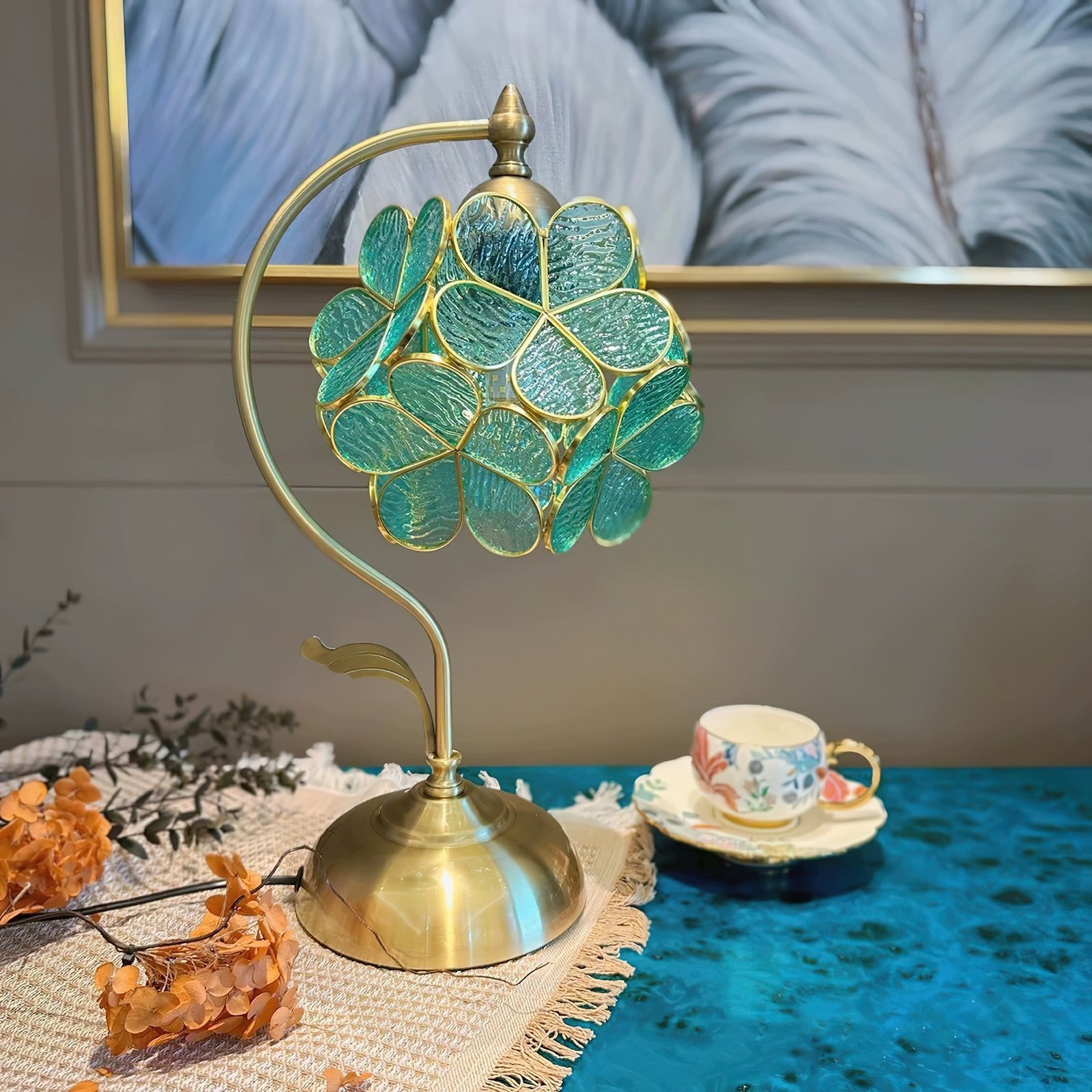 aurelia-leaf-table-lamp-anzaz-Green+Gold-3