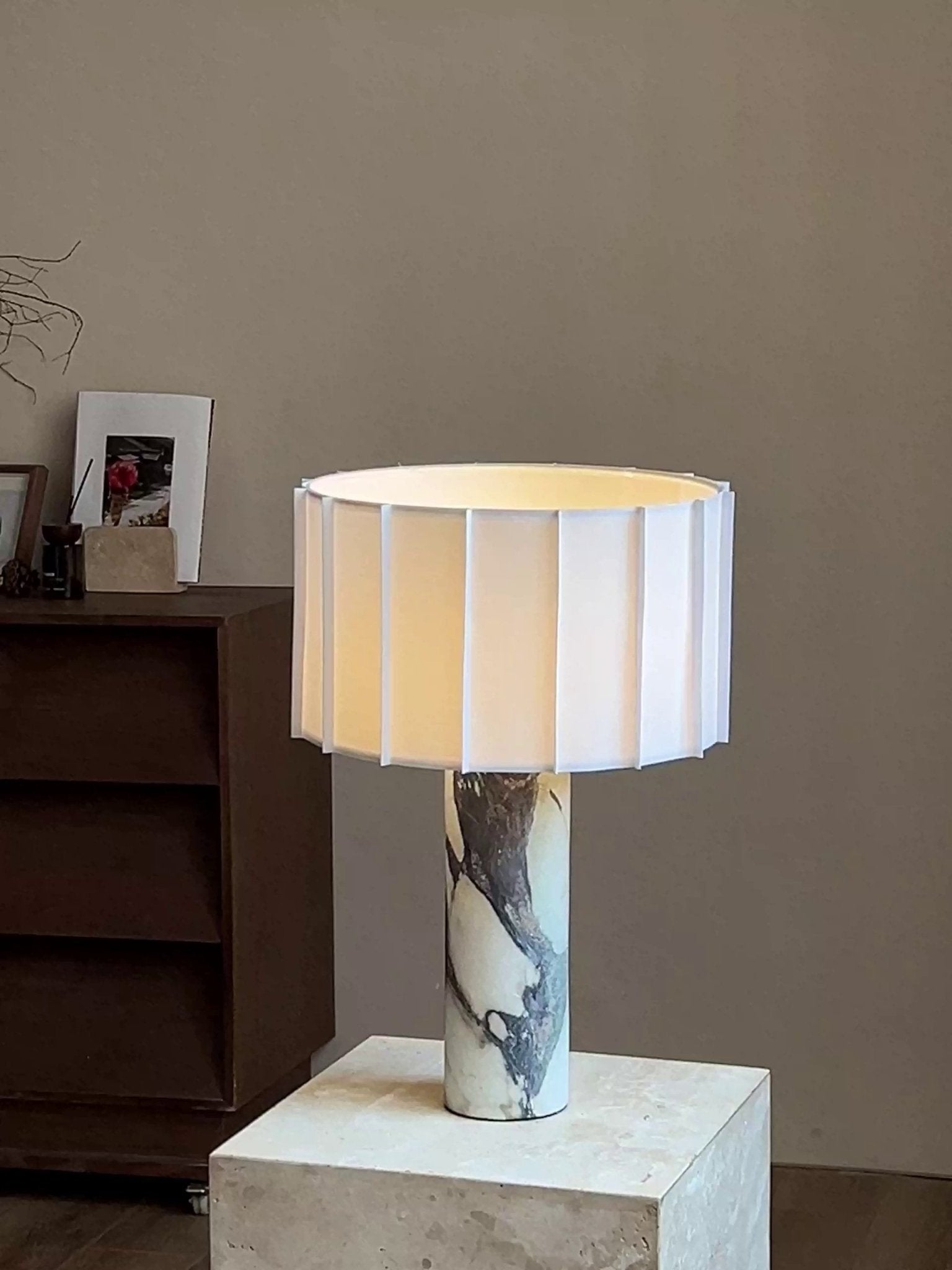 aurelio-marble-table-lamp-anzaz--11