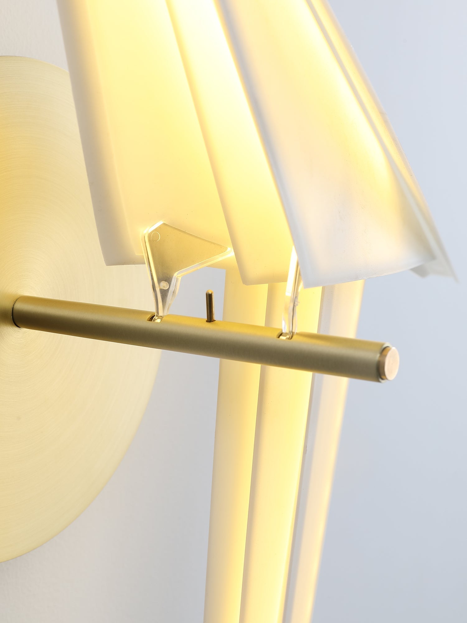 avian-serenity-wall-lamp-anzaz--32