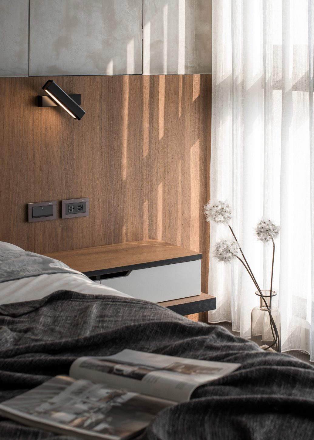axis-flux-wall-sconce-anzaz--12