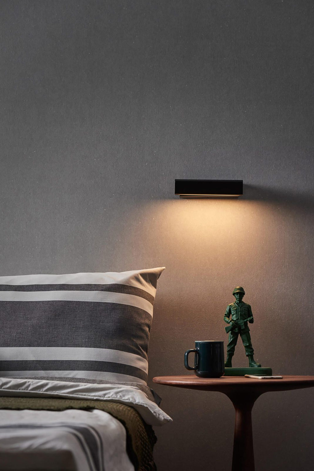 axis-flux-wall-sconce-anzaz--6