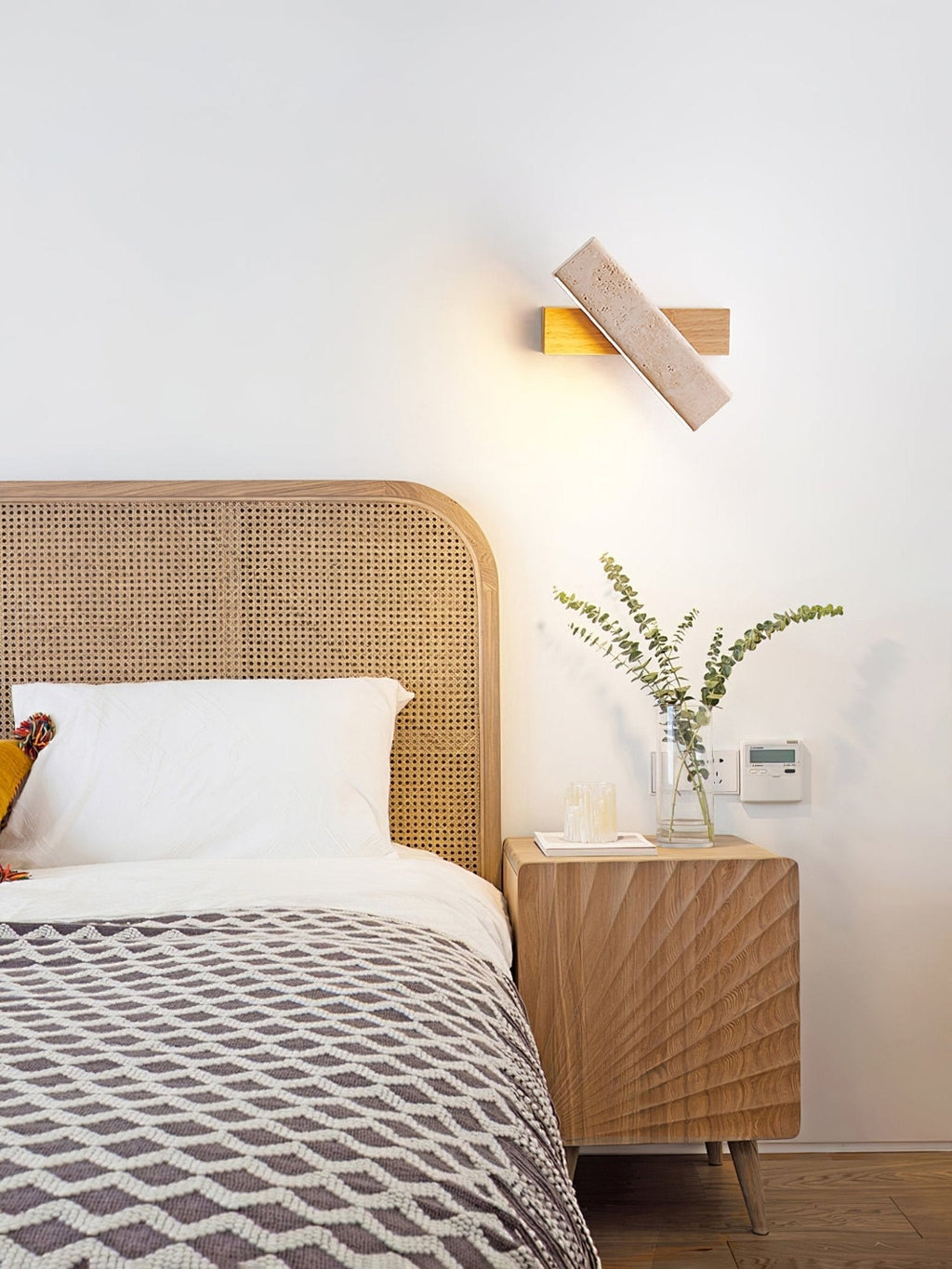 axis-linear-wall-lamp-anzaz--3