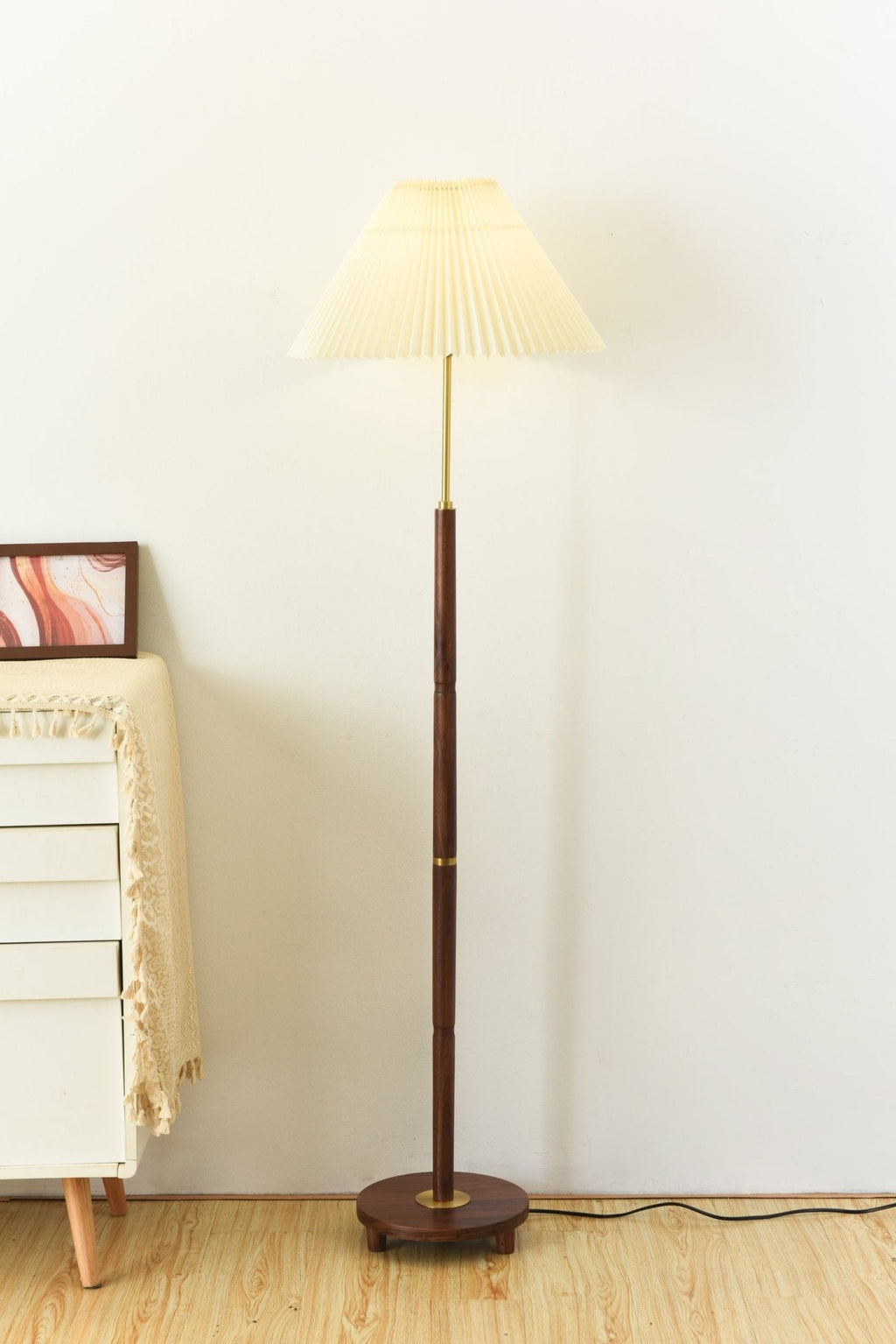 axya-vintage-pleated-floor-lamp-anzaz--10