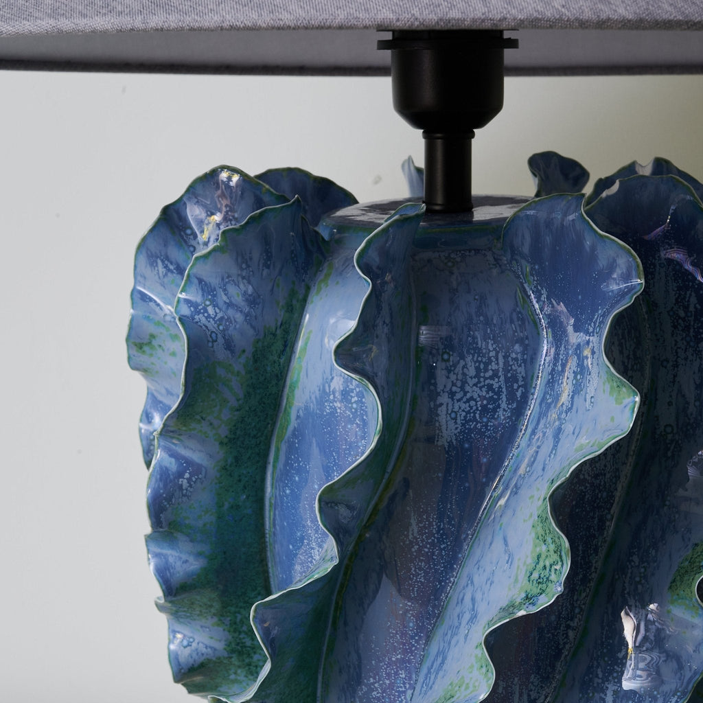 azure-wave-table-lamp-anzaz--11