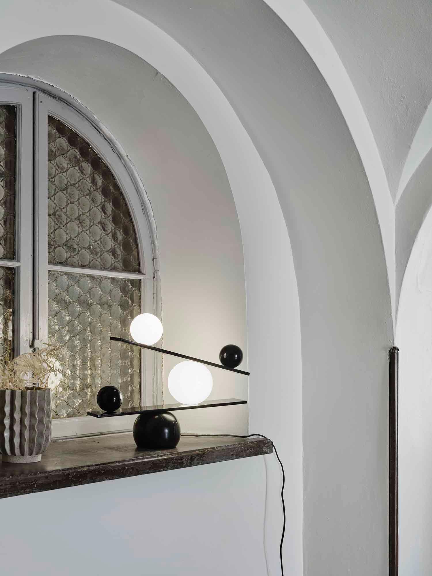 balance-table-lamp-anzaz--43