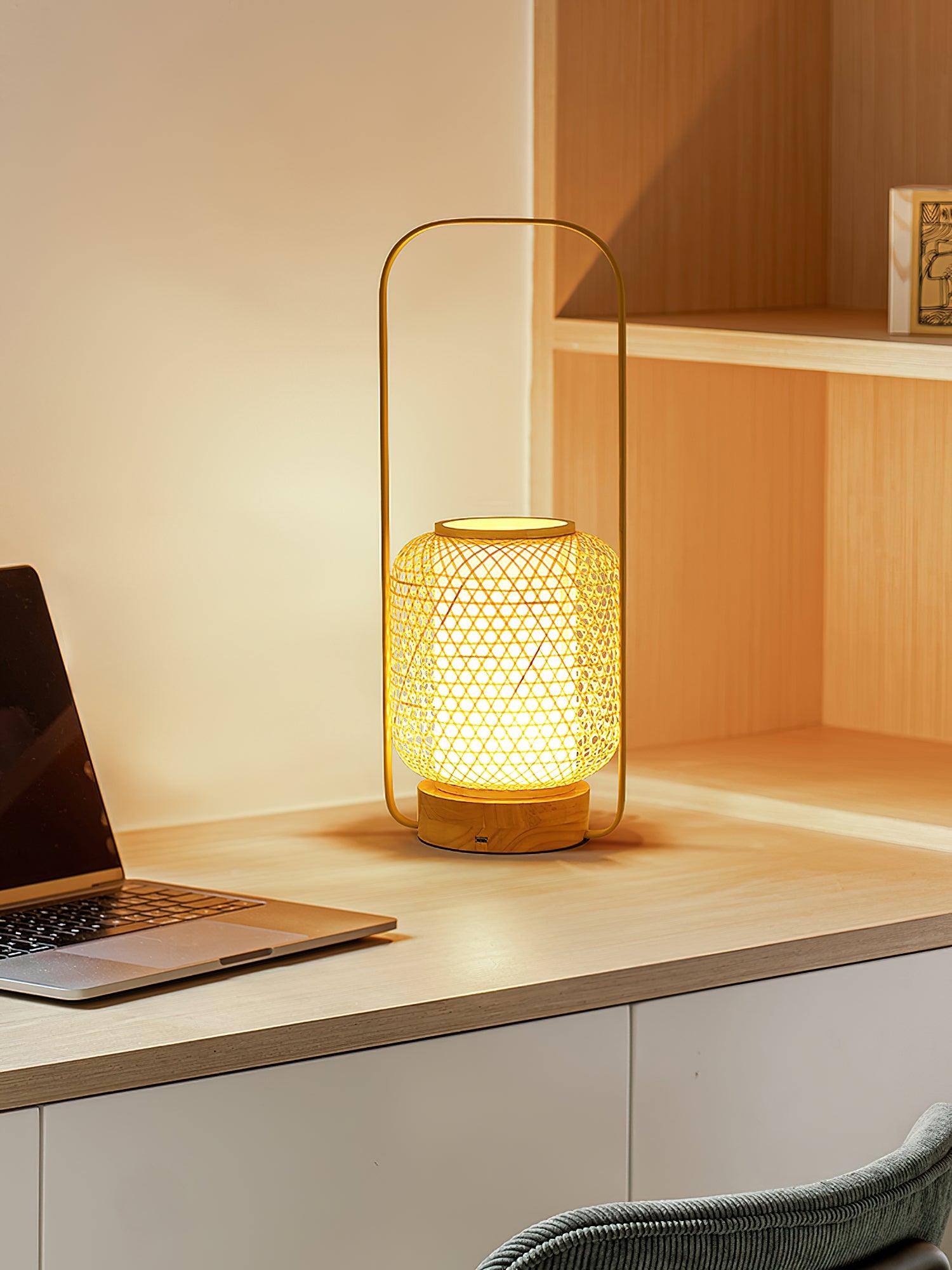 bamboo-lantern-table-lamp-anzaz--10