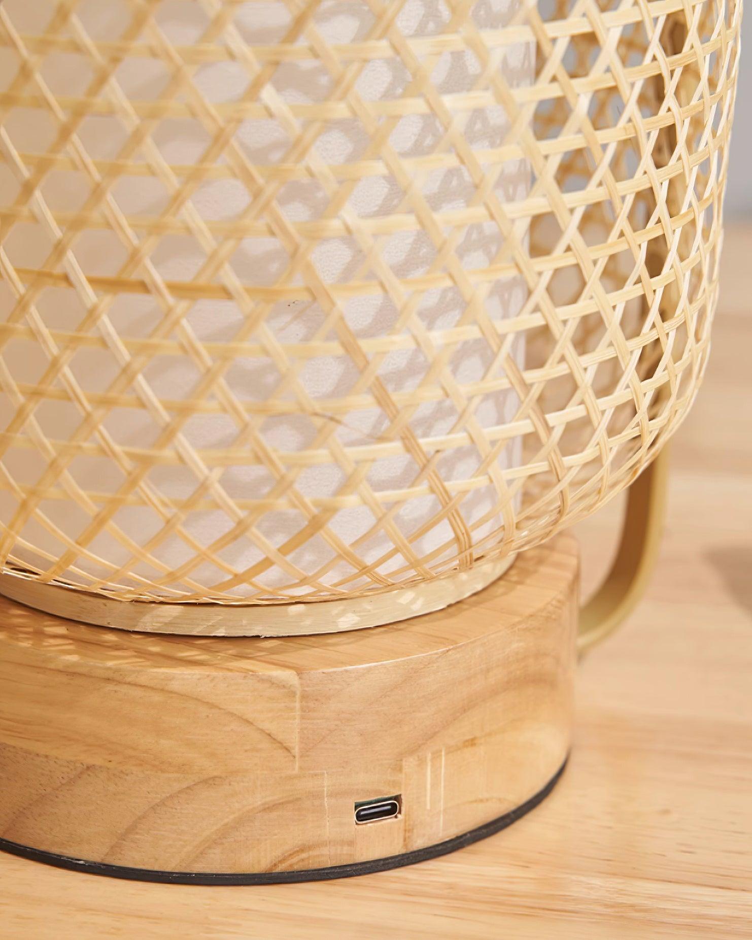 bamboo-lantern-table-lamp-anzaz--21