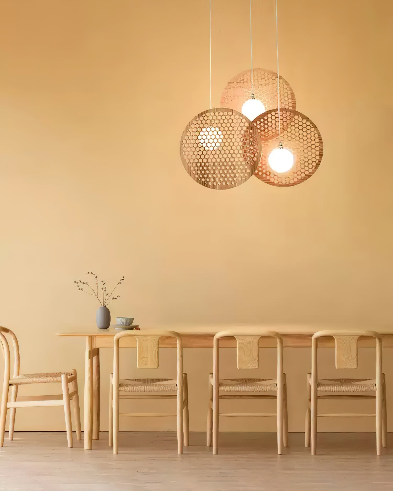 bee-plate-chandelier-anzaz--15