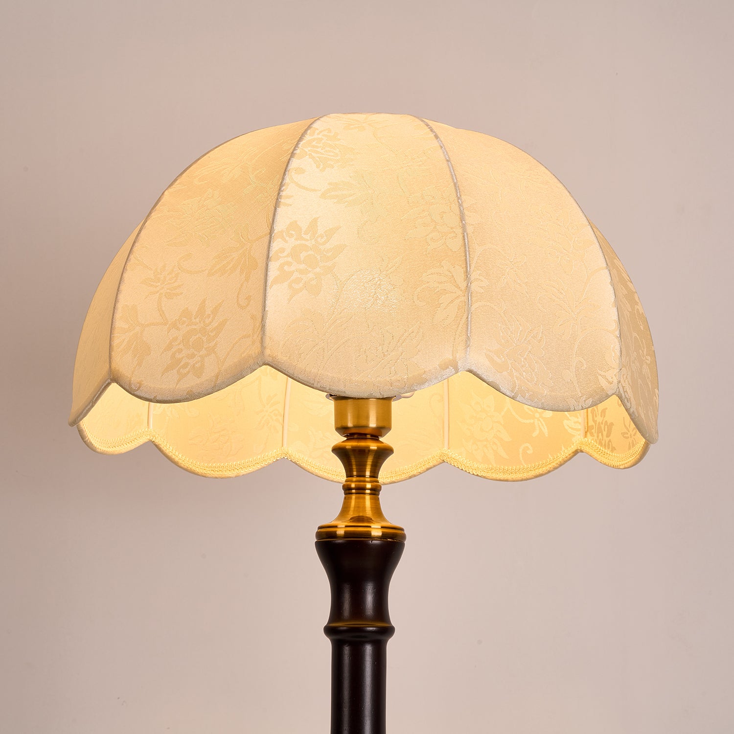 belgravia-floor-light-anzaz--8