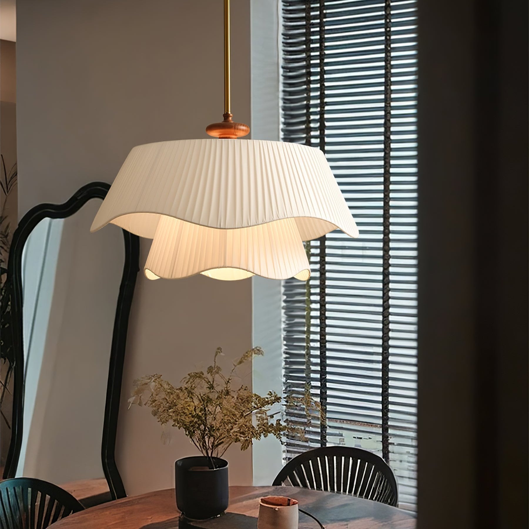 bellevue-pendant-lamp-anzaz-Gold & White-3