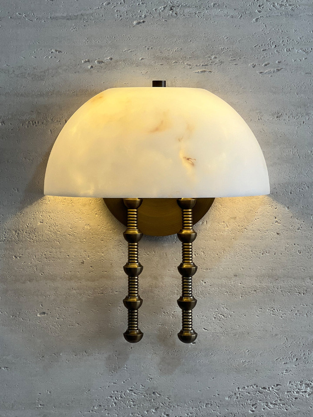 bellini-alabaster-sconce-anzaz--11