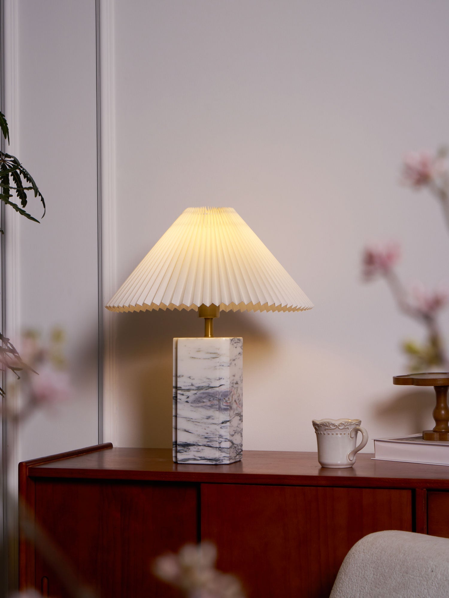 bianca-marble-table-lamp-anzaz--15