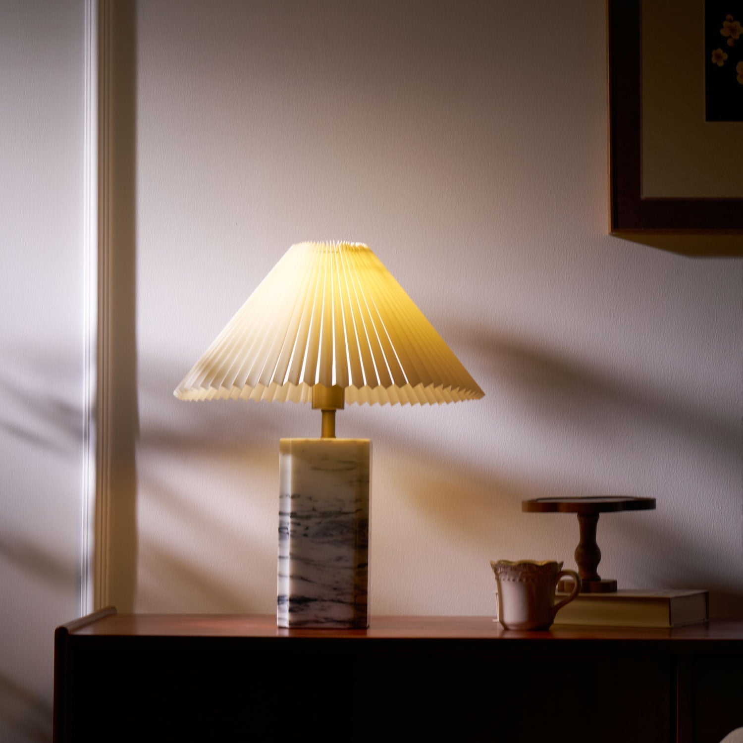 bianca-marble-table-lamp-anzaz--11