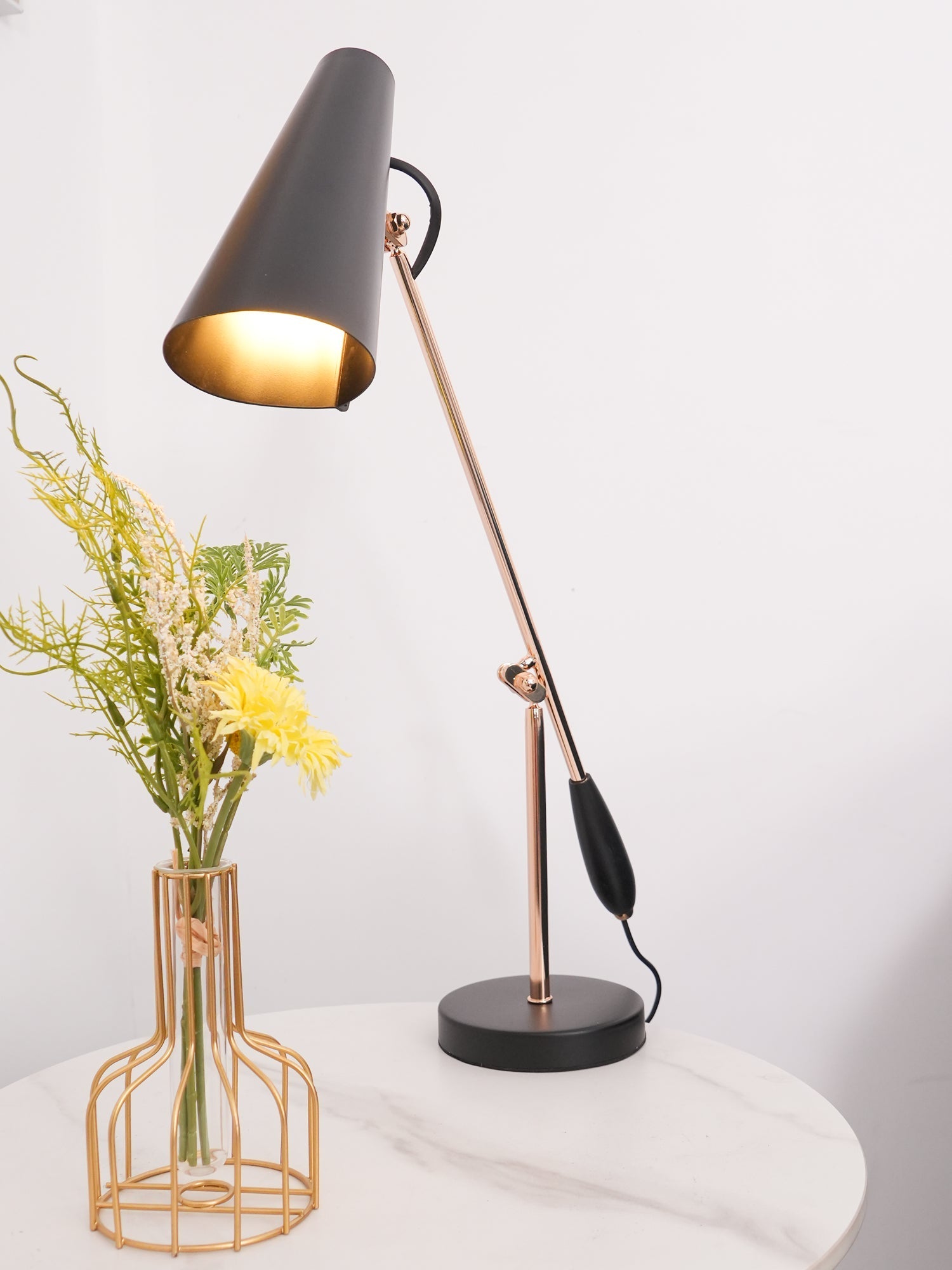 birdy-table-lamp-anzaz-Gold & Black-4