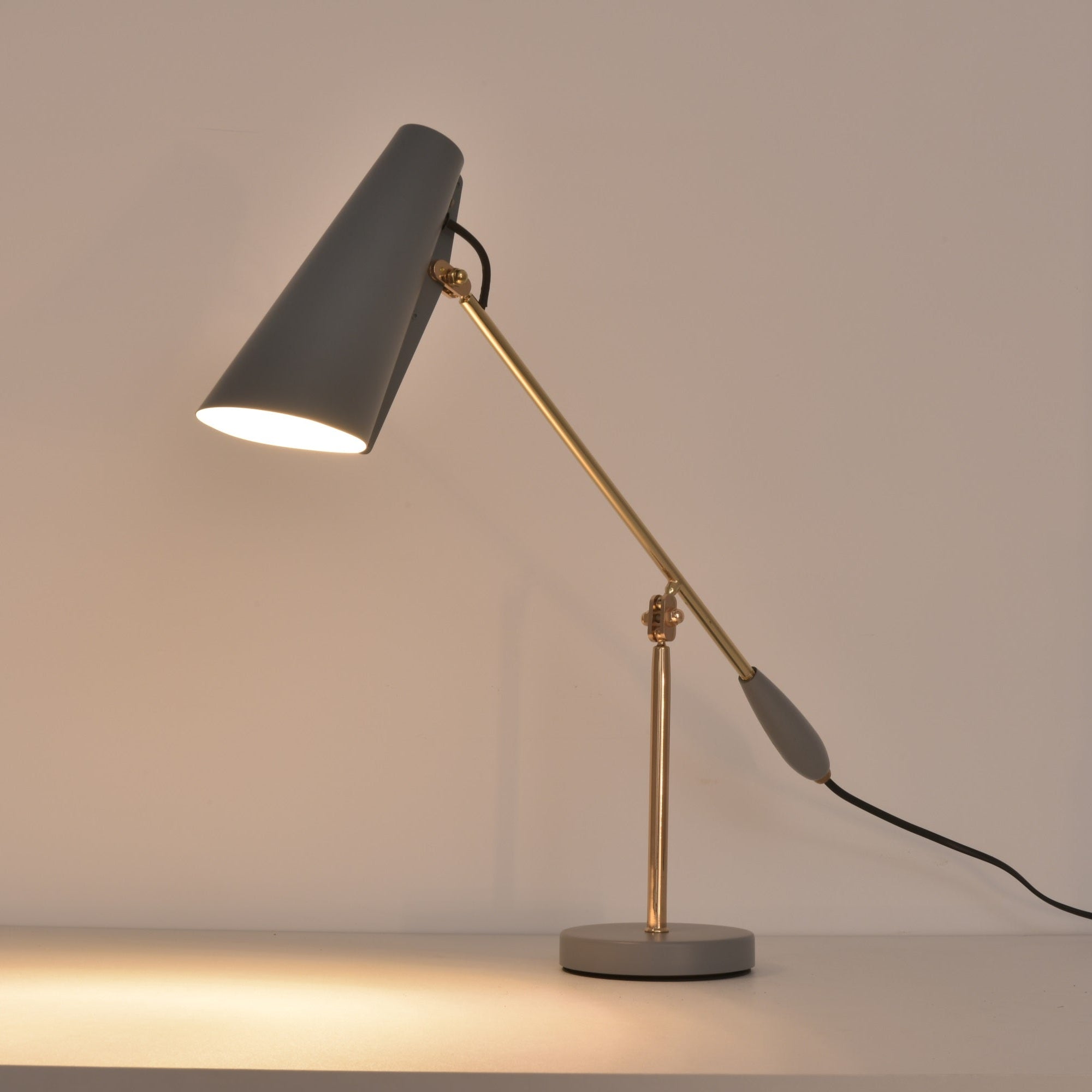 birdy-table-lamp-anzaz--52