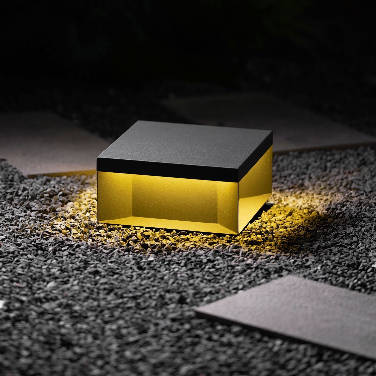 black-box-outdoor-post-light-anzaz-Model A: Wired Version & DC 24V-3