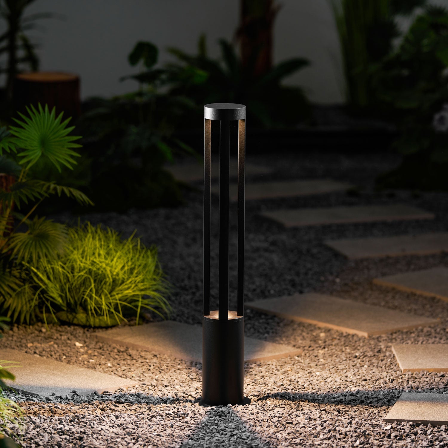 black-cylindrical-garden-outdoor-light-anzaz-Black-2