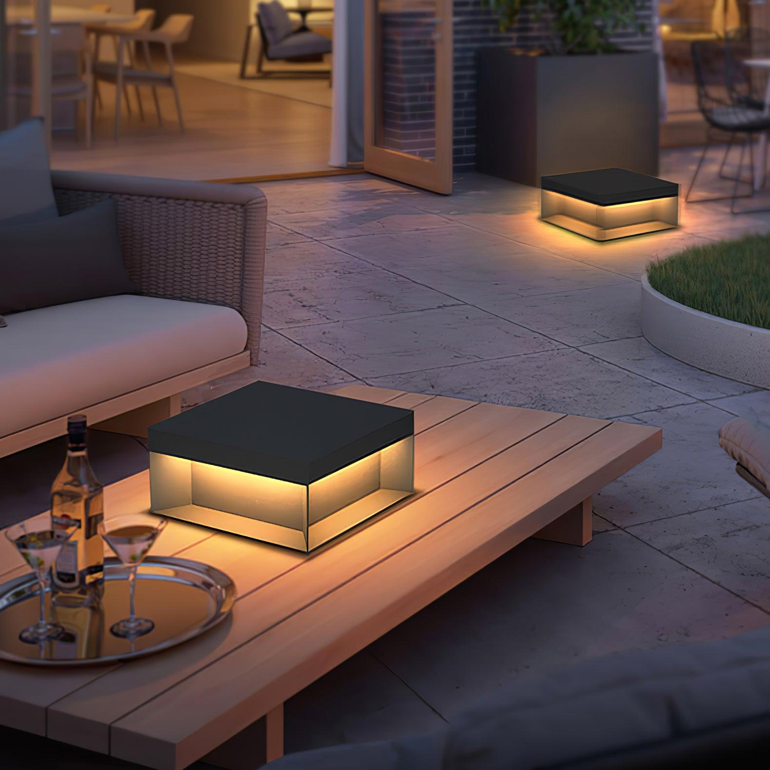 black-box-outdoor-post-light-anzaz--17