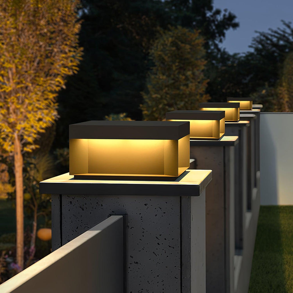 black-box-outdoor-post-light-anzaz--50