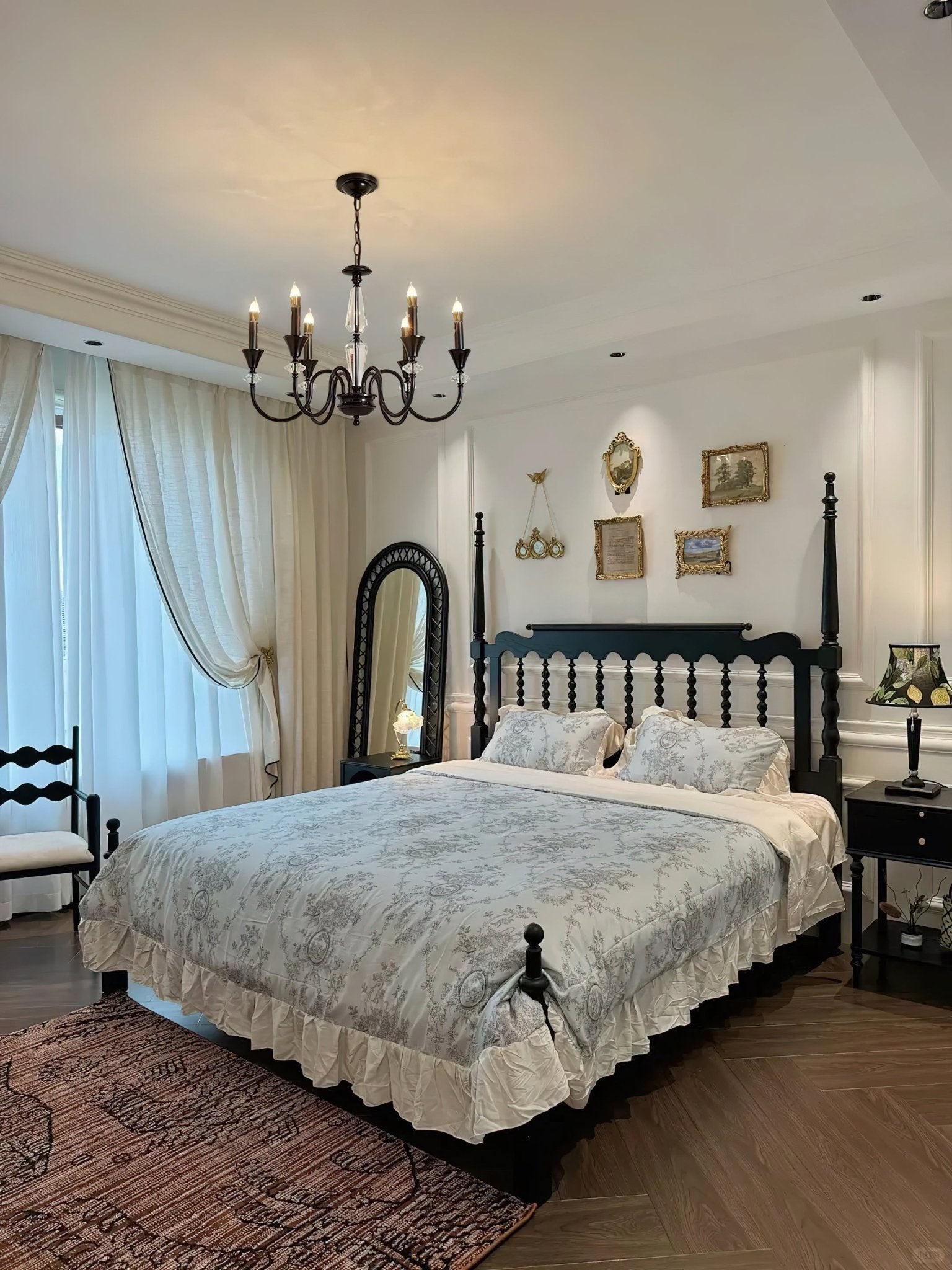 noir-candelabra-chandelier-anzaz--5