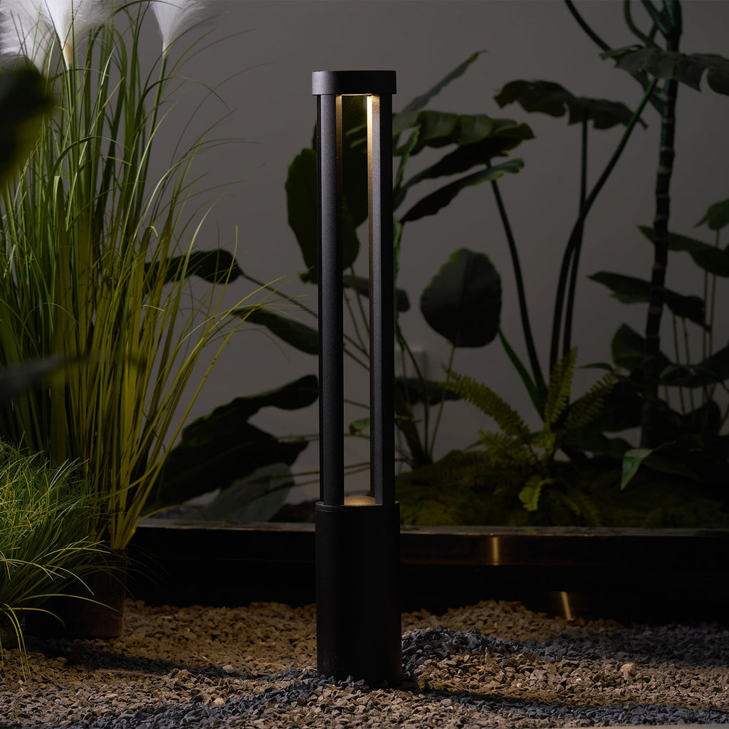black-cylindrical-garden-outdoor-light-anzaz--4