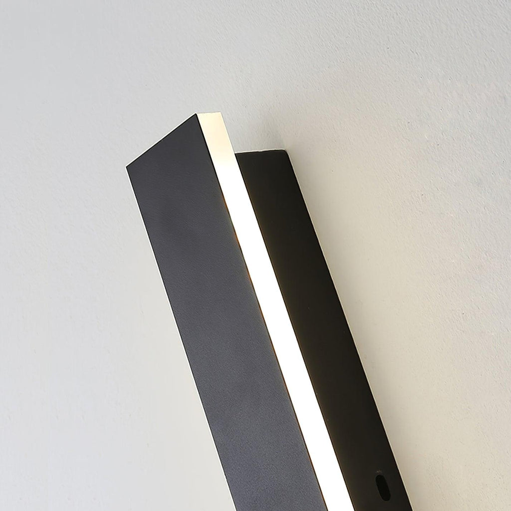 long-strip-solar-outdoor-sconce-anzaz--22