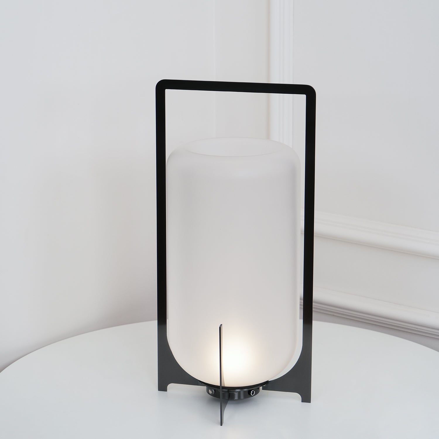 black-twilight-lantern-table-lamp-anzaz--34