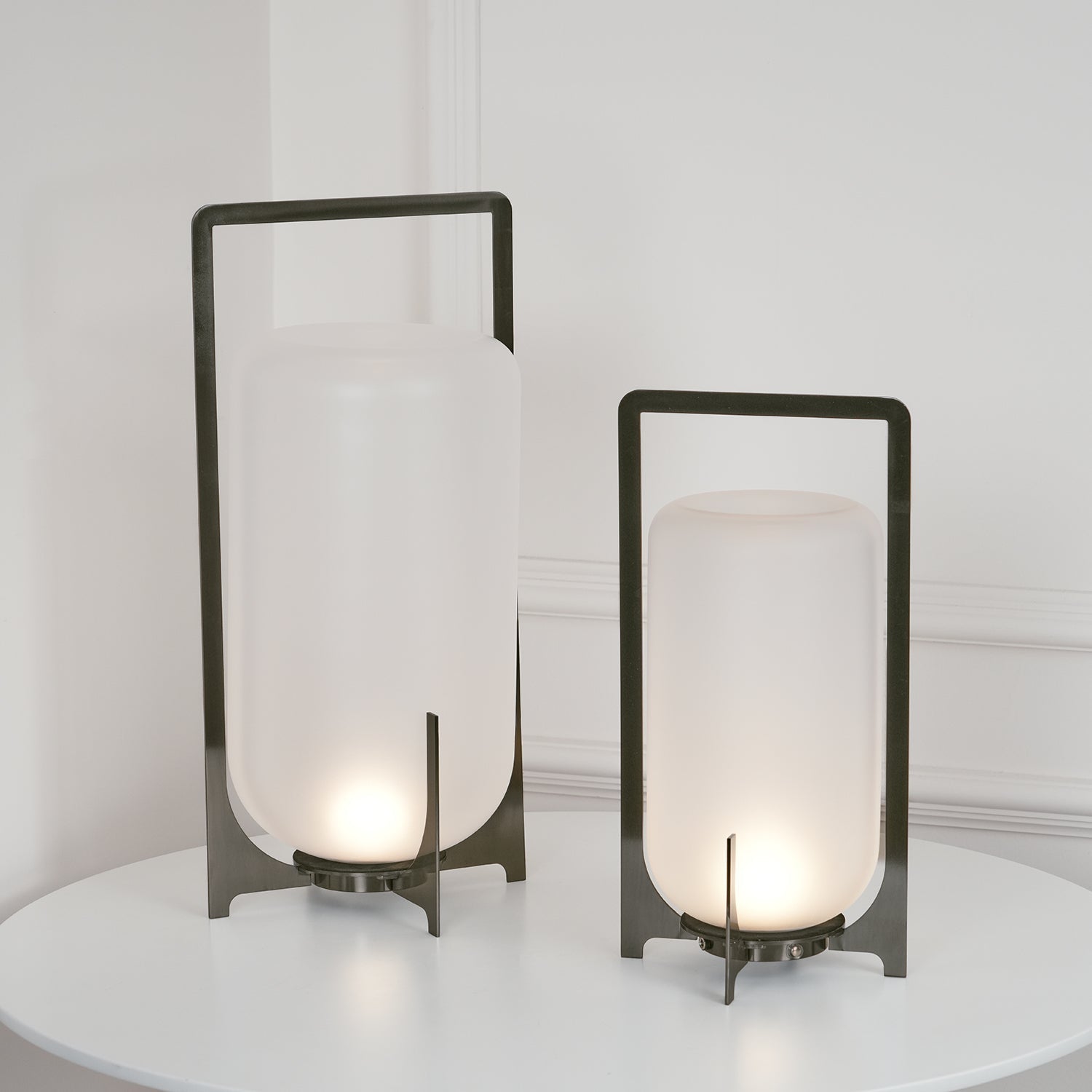 steel-twilight-lantern-table-light-anzaz--9
