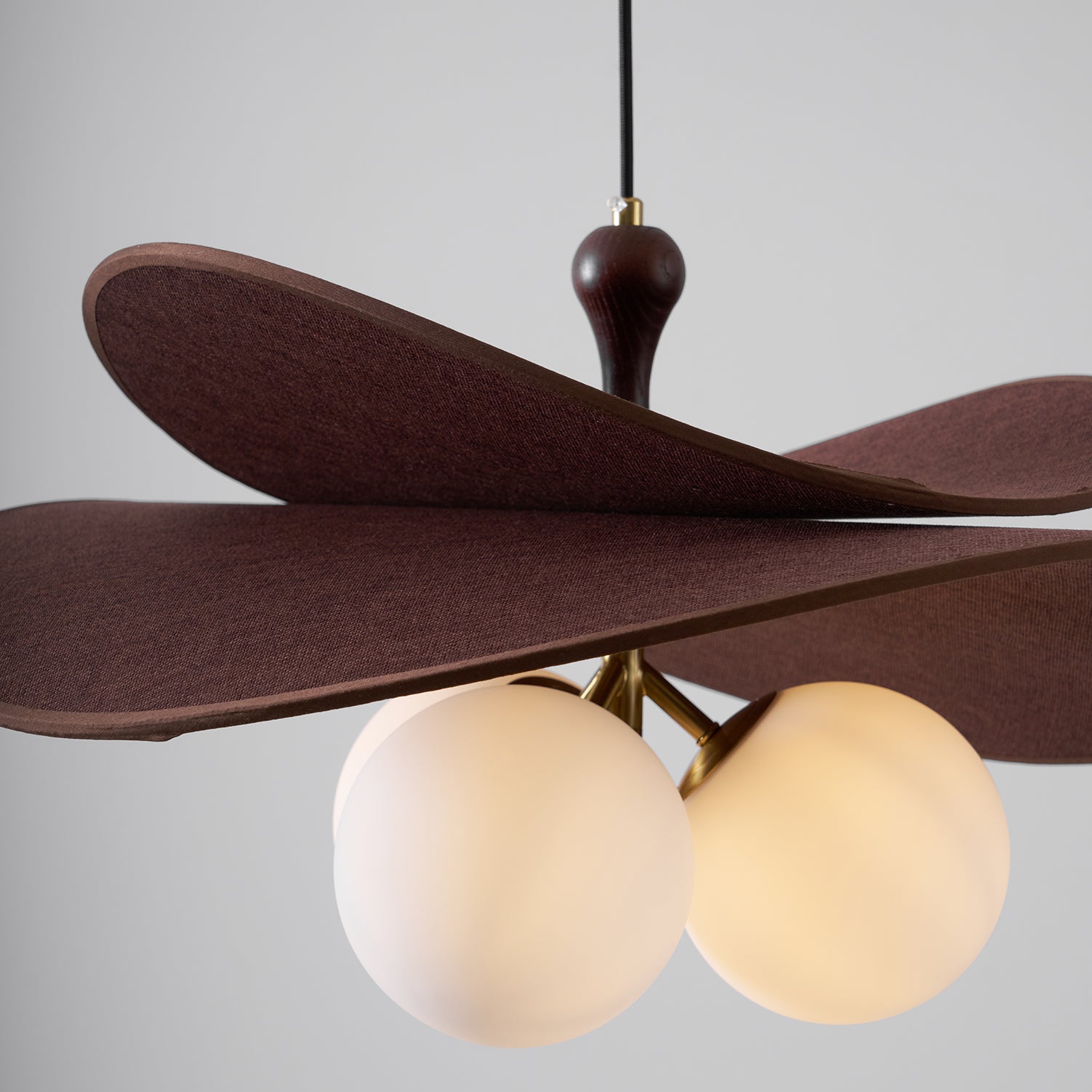 bloom-petals-chandelier-anzaz--38