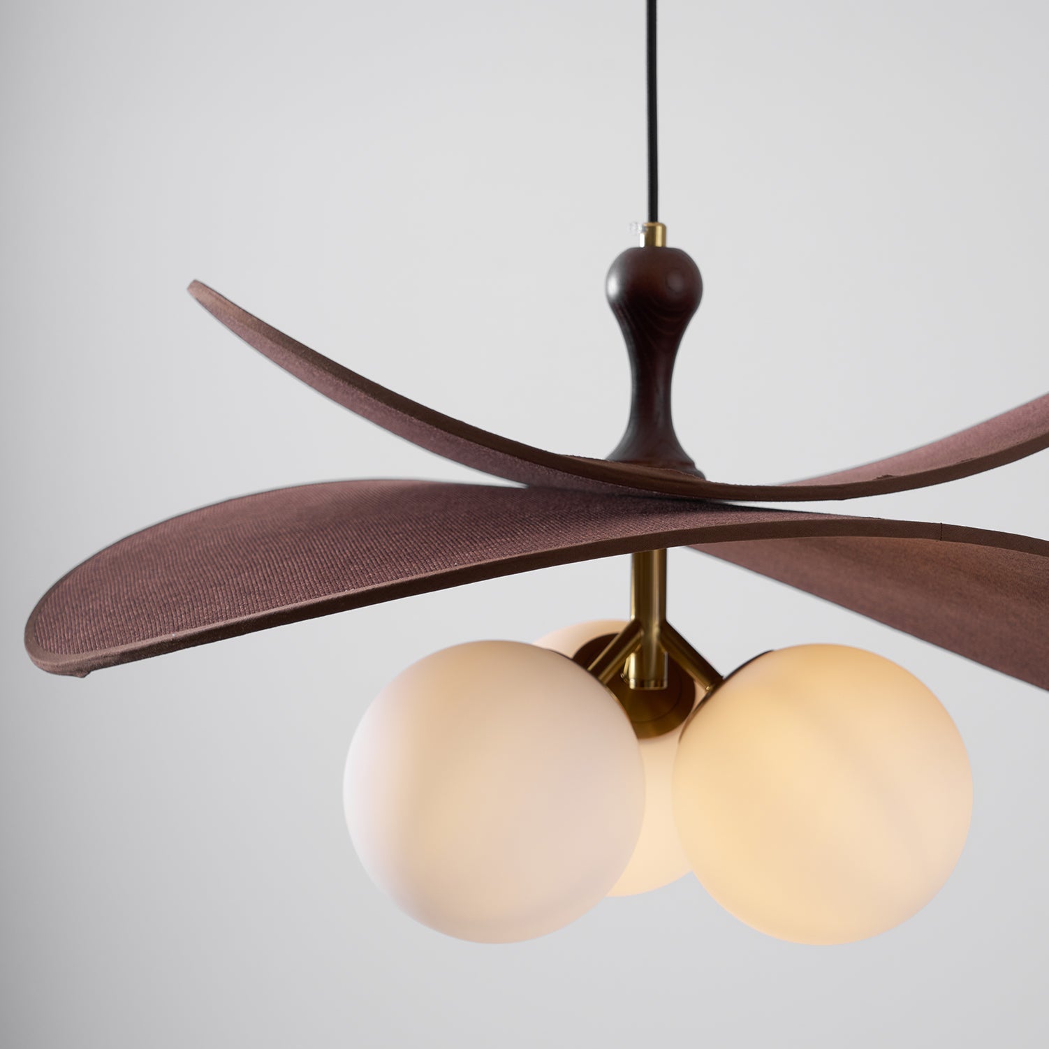 bloom-petals-chandelier-anzaz--39