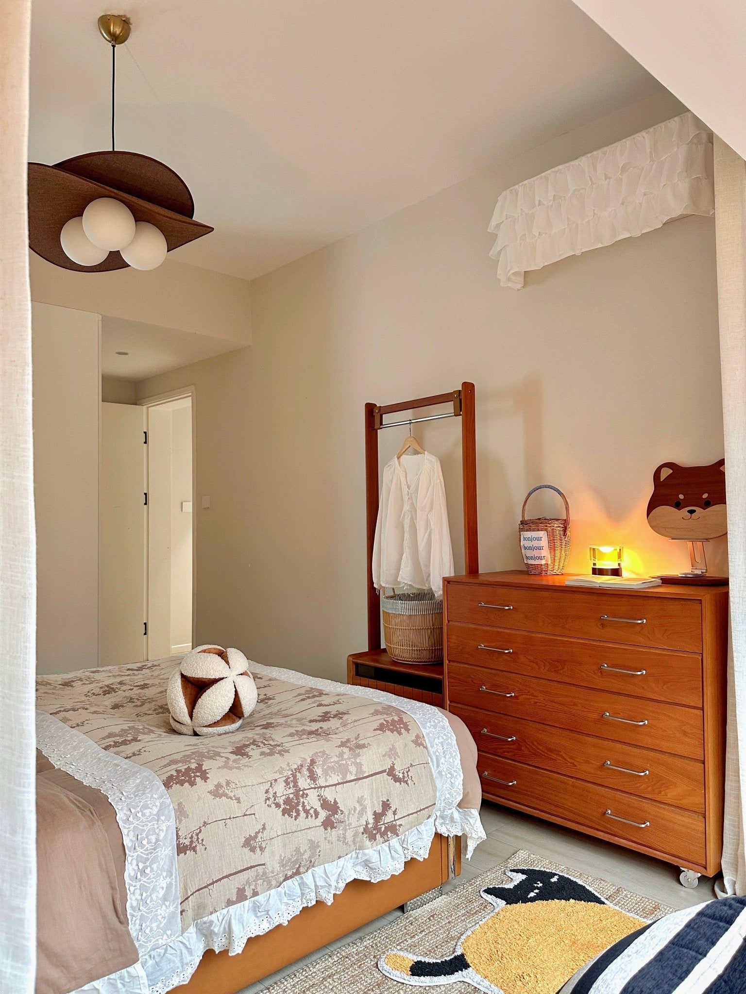bloom-petals-chandelier-anzaz--16