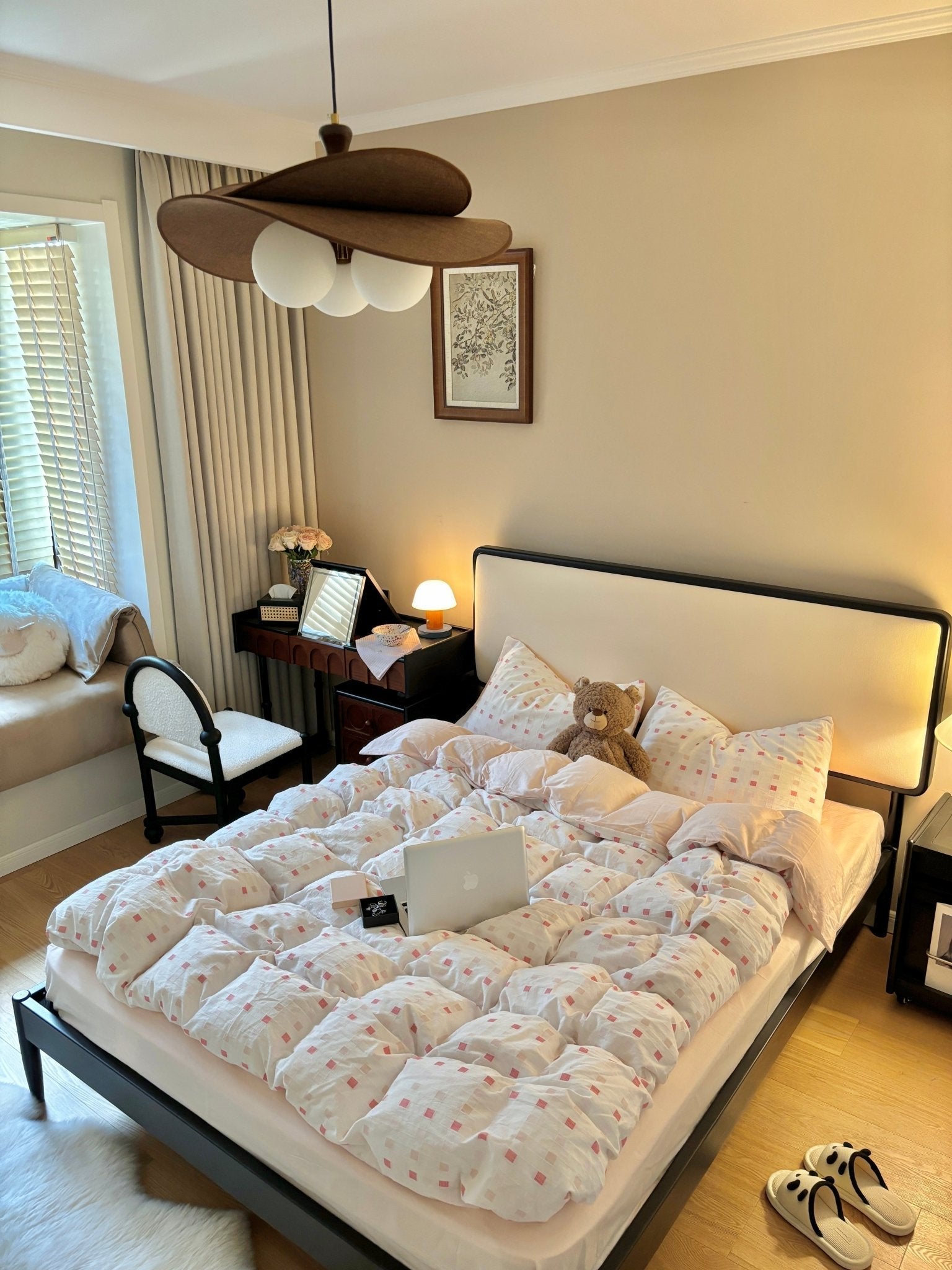 bloom-petals-chandelier-anzaz--19