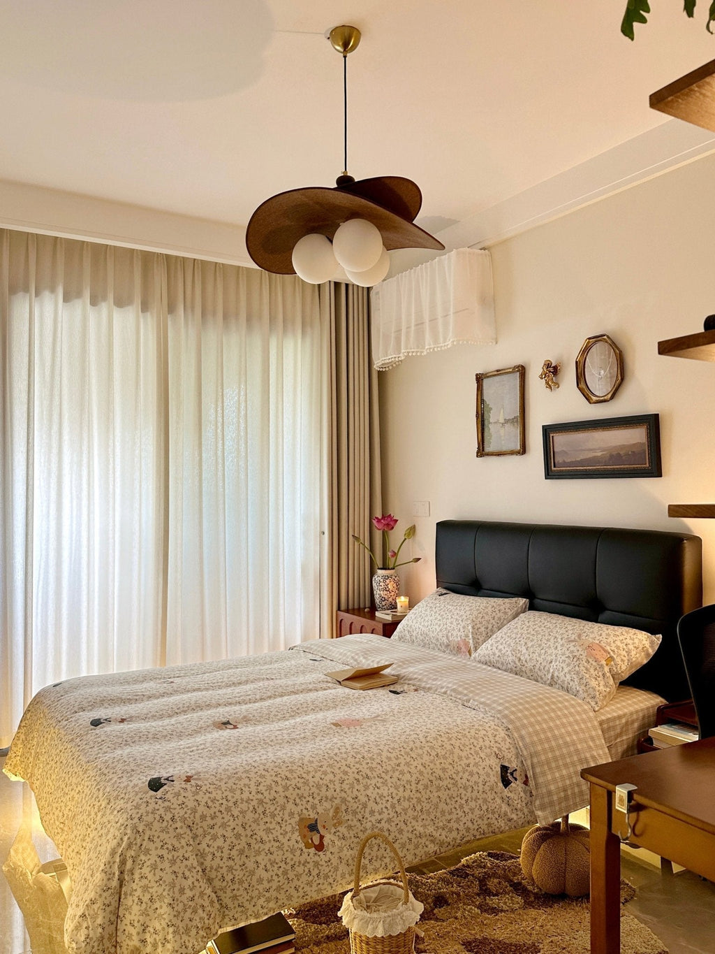 bloom-petals-chandelier-anzaz--29