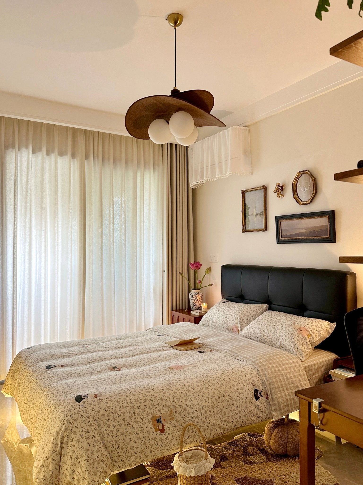 bloom-petals-chandelier-anzaz--29
