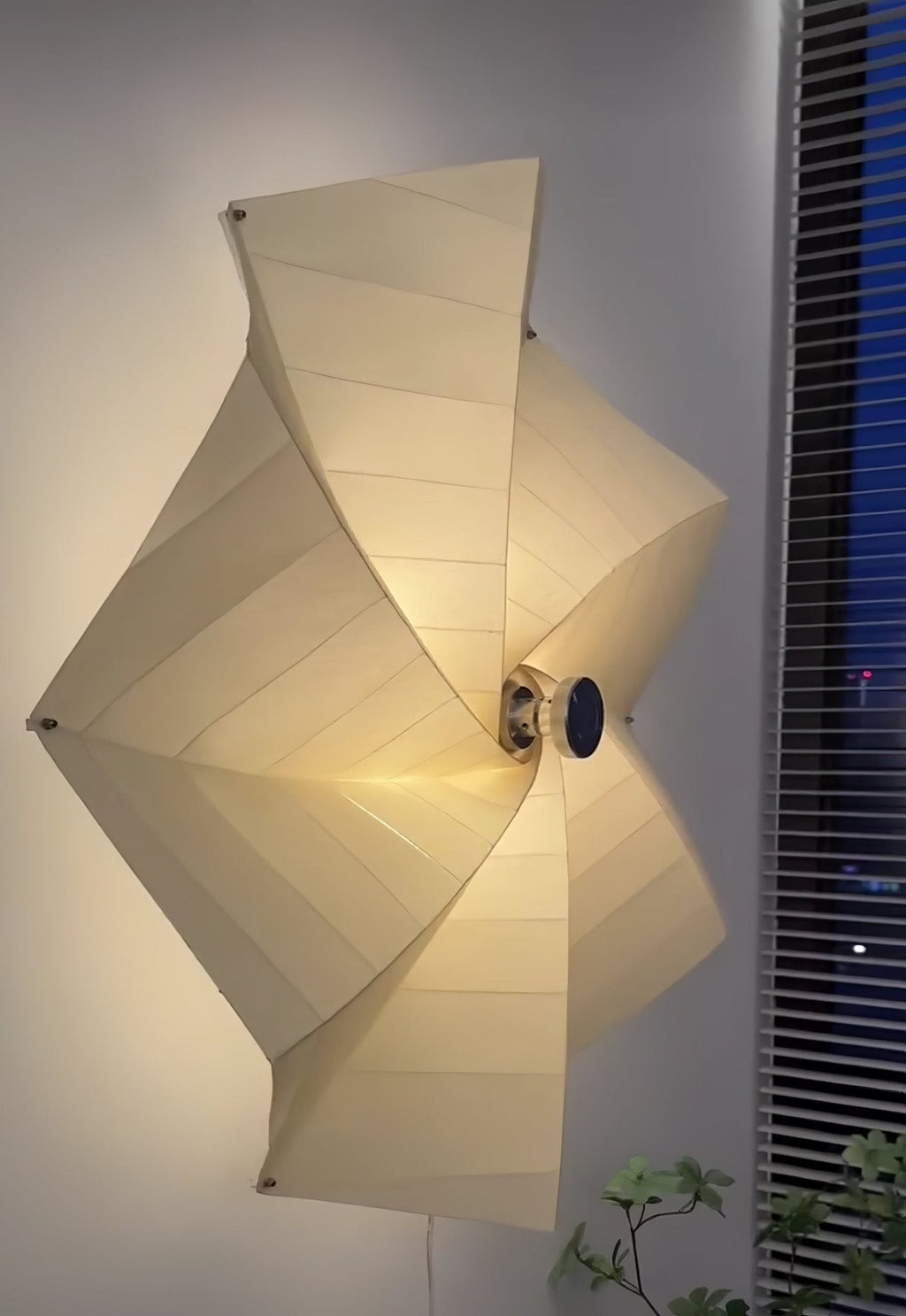 bloom-petals-wall-lamp-anzaz--10