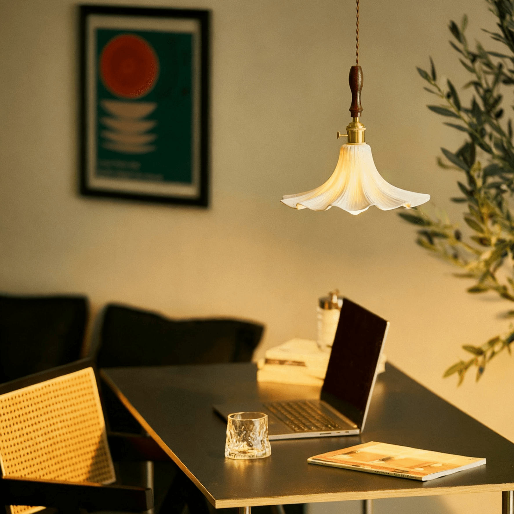 bloom-twist-pendant-lamp-anzaz--4