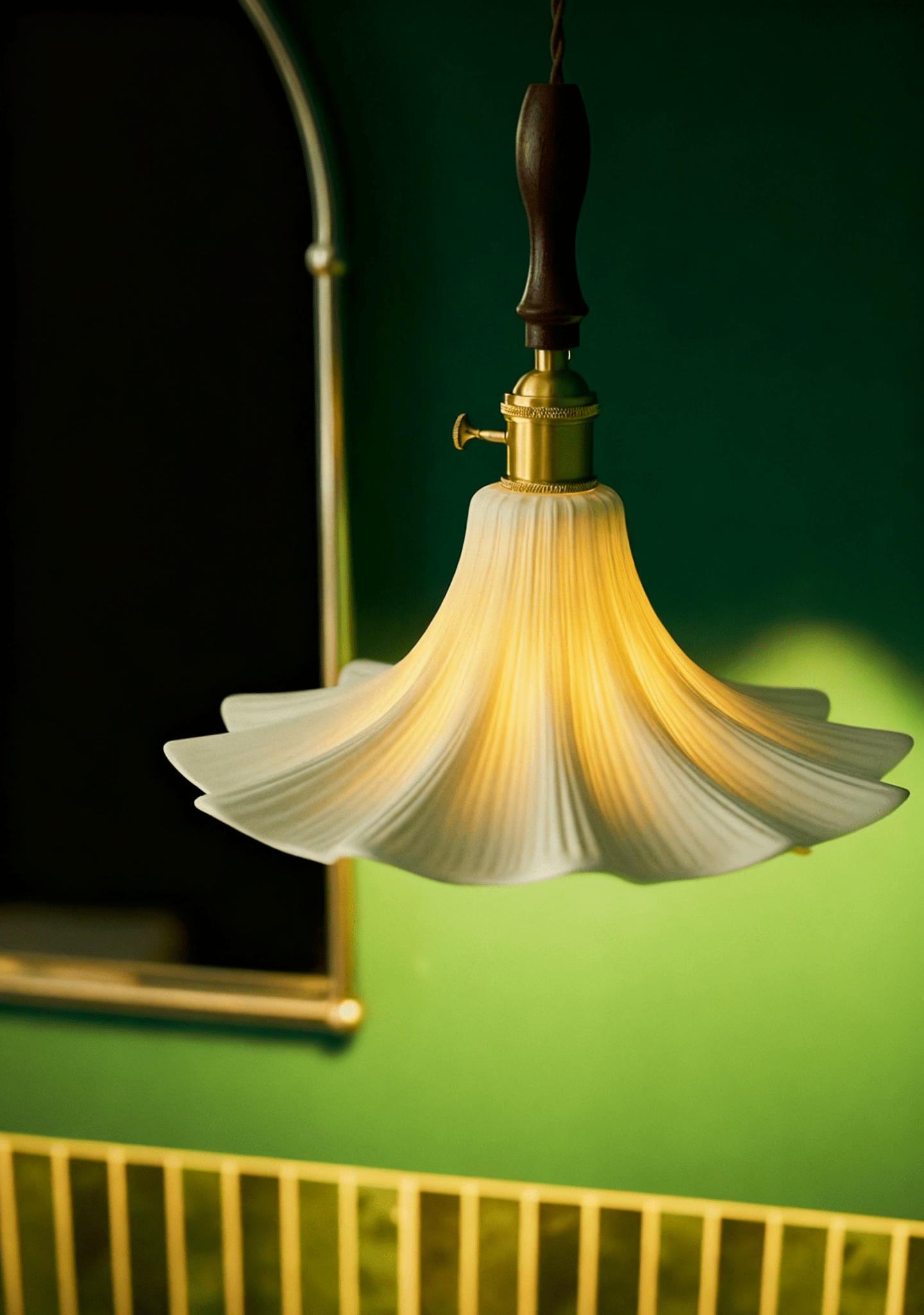 bloom-twist-pendant-lamp-anzaz--8