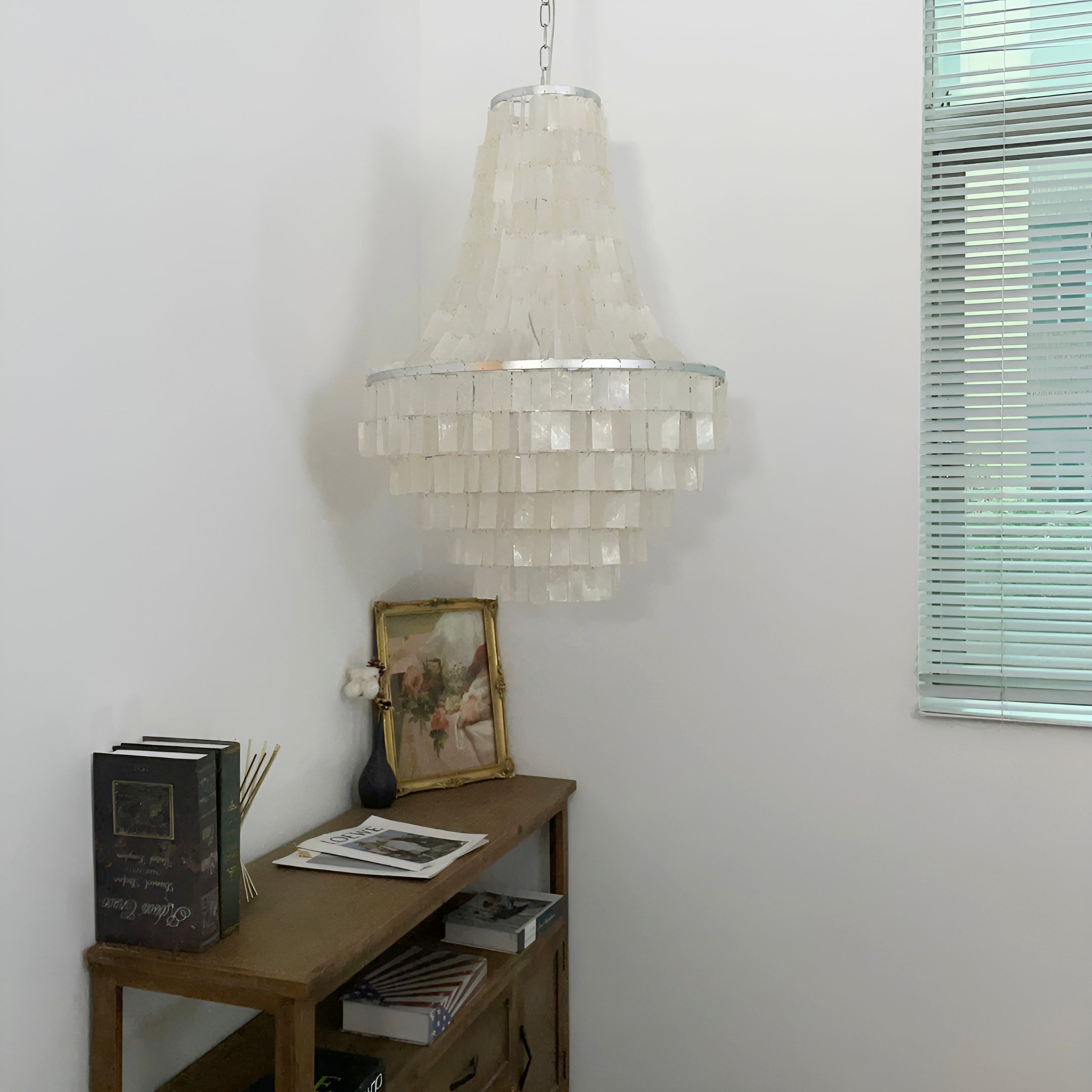 boho-shell-tiered-chandelier-anzaz--18