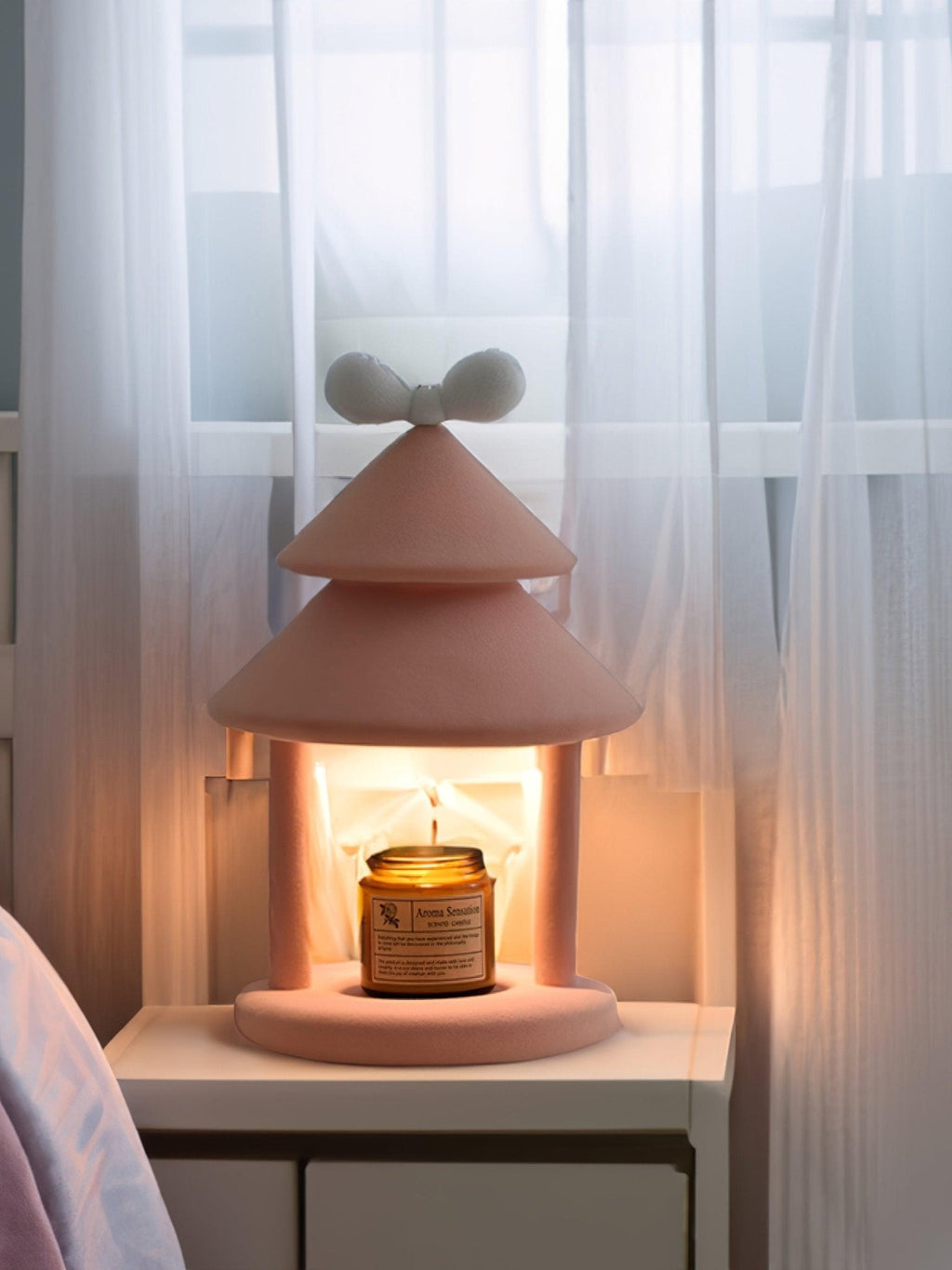 bow-tie-cone-table-lamp-anzaz-Pink & White-4