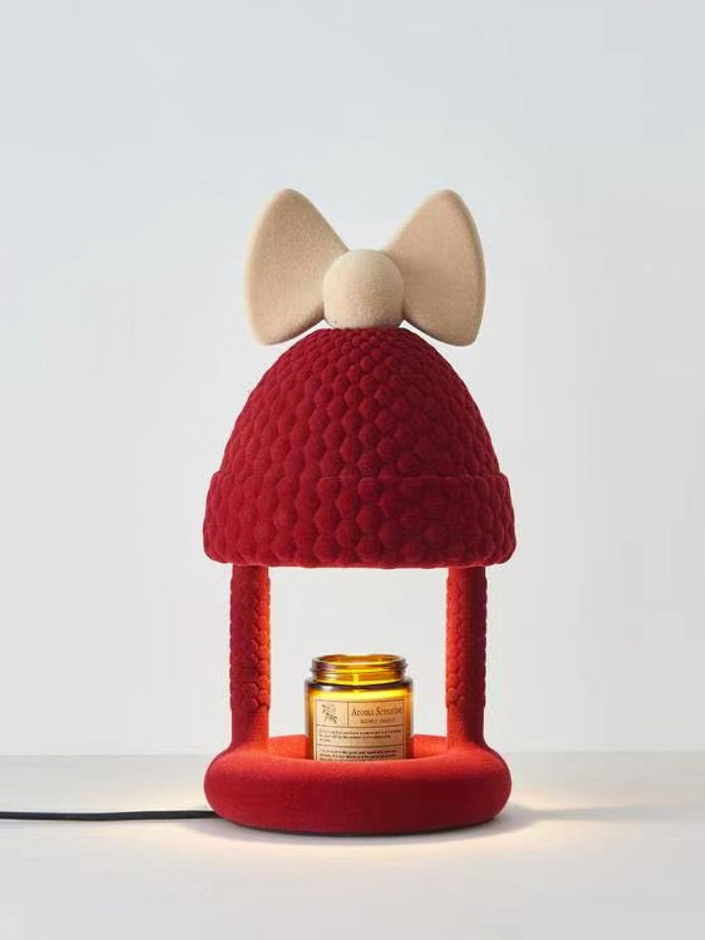 bow-tie-hat-table-lamp-anzaz--9