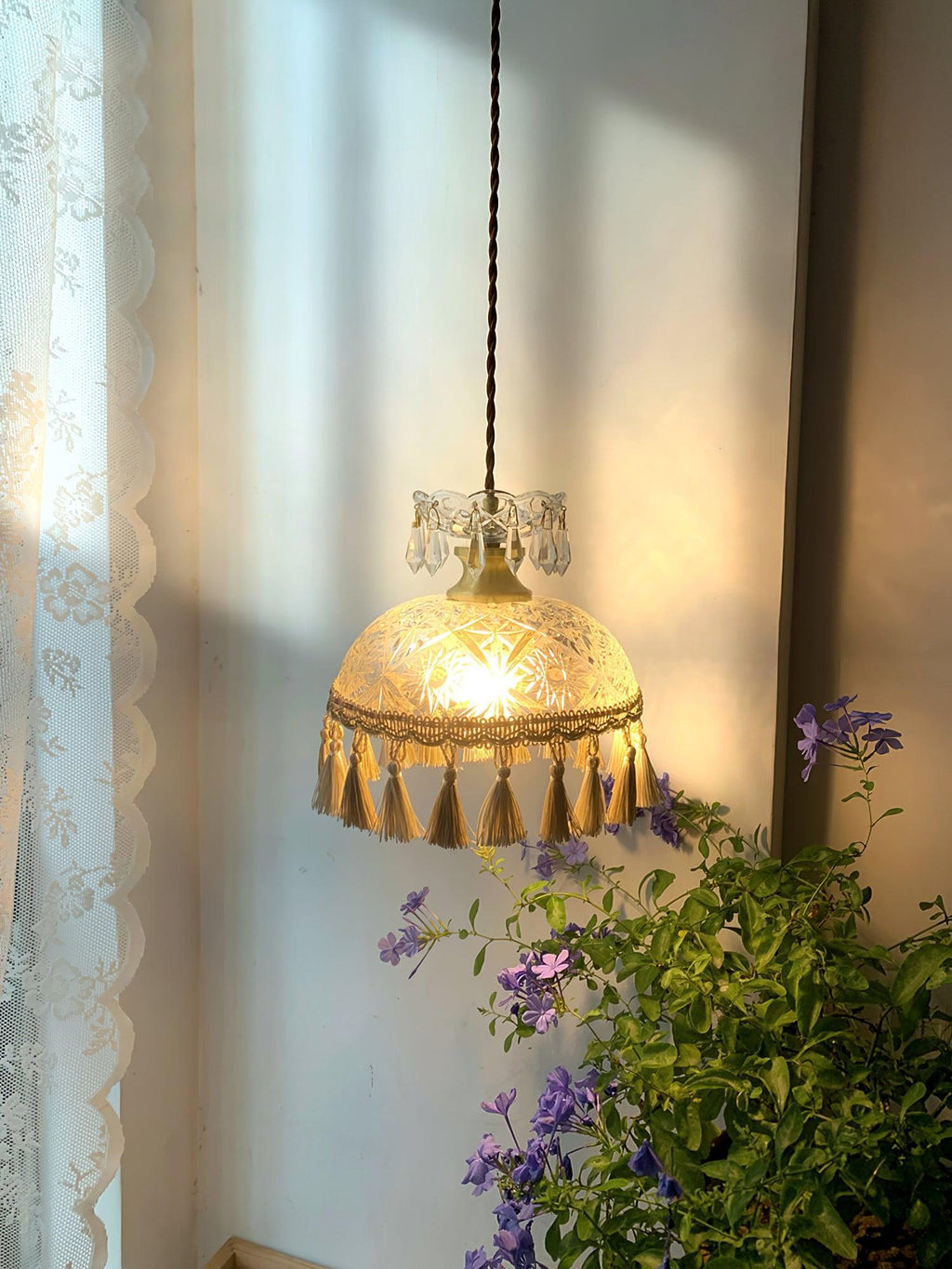 bowl-tassel-pendant-light-anzaz--13