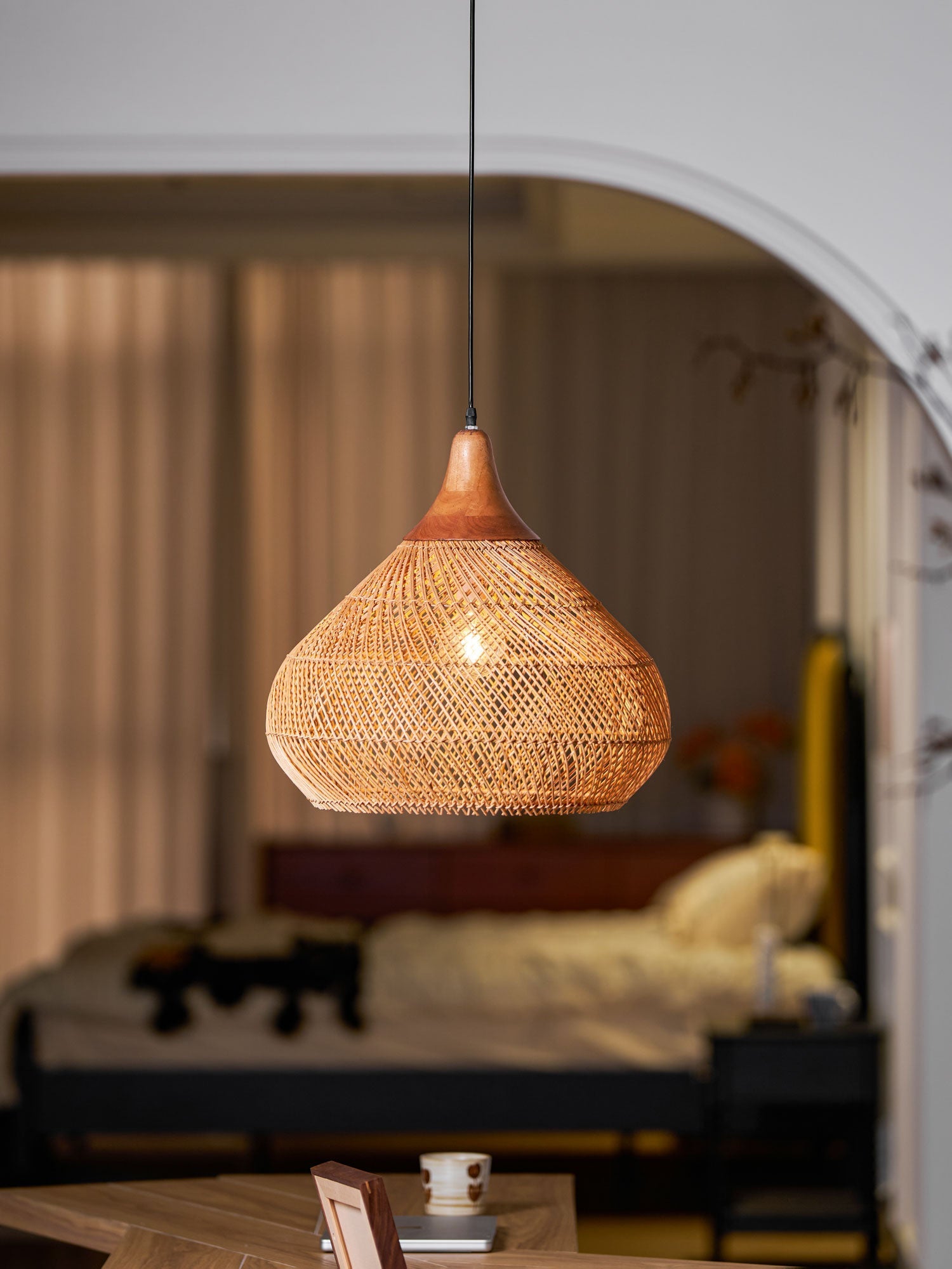 braided-rattan-pendant-lamp-anzaz-Dark wood & Black rattan-18