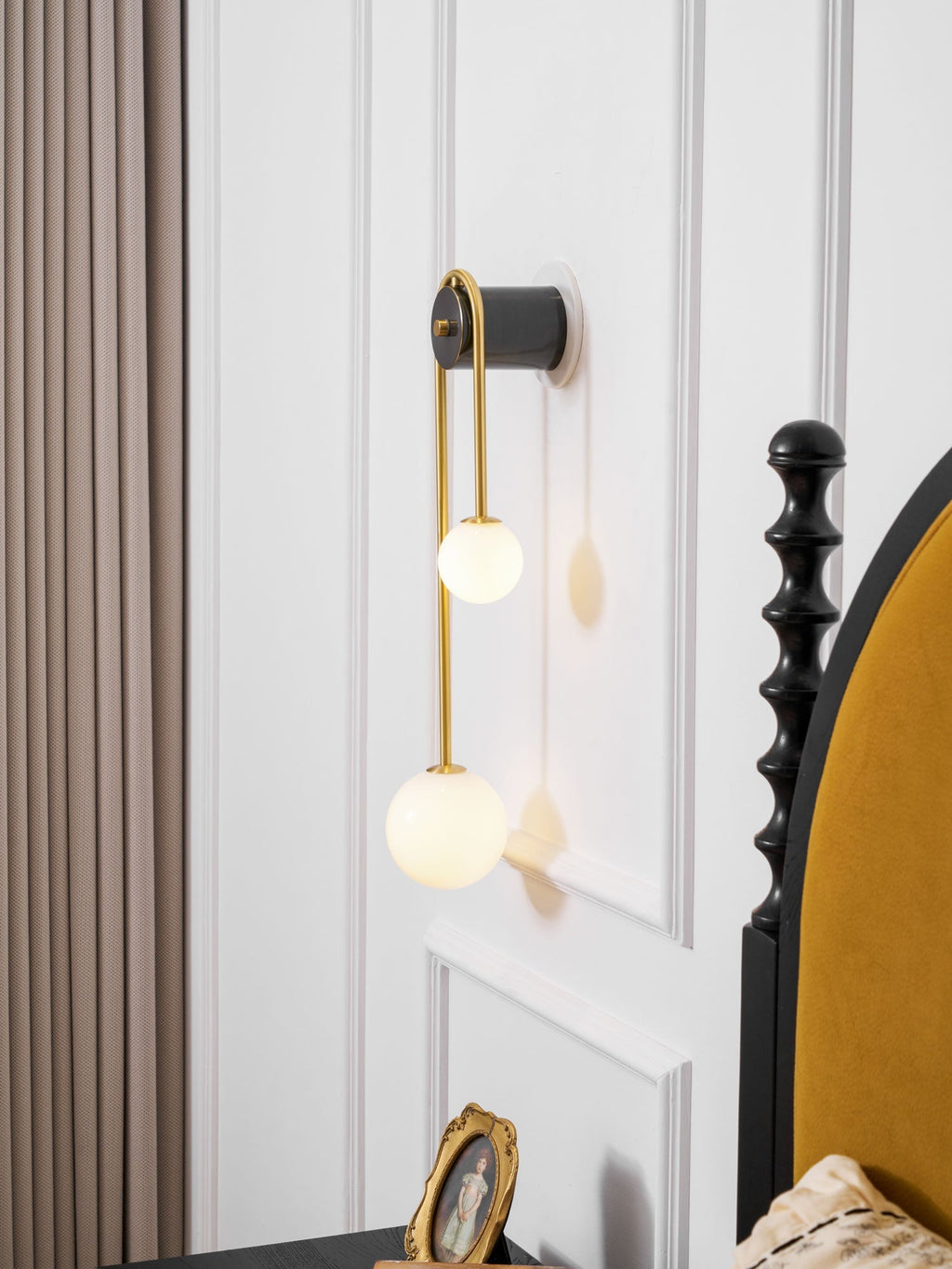 brass-arc-wall-light-anzaz--27